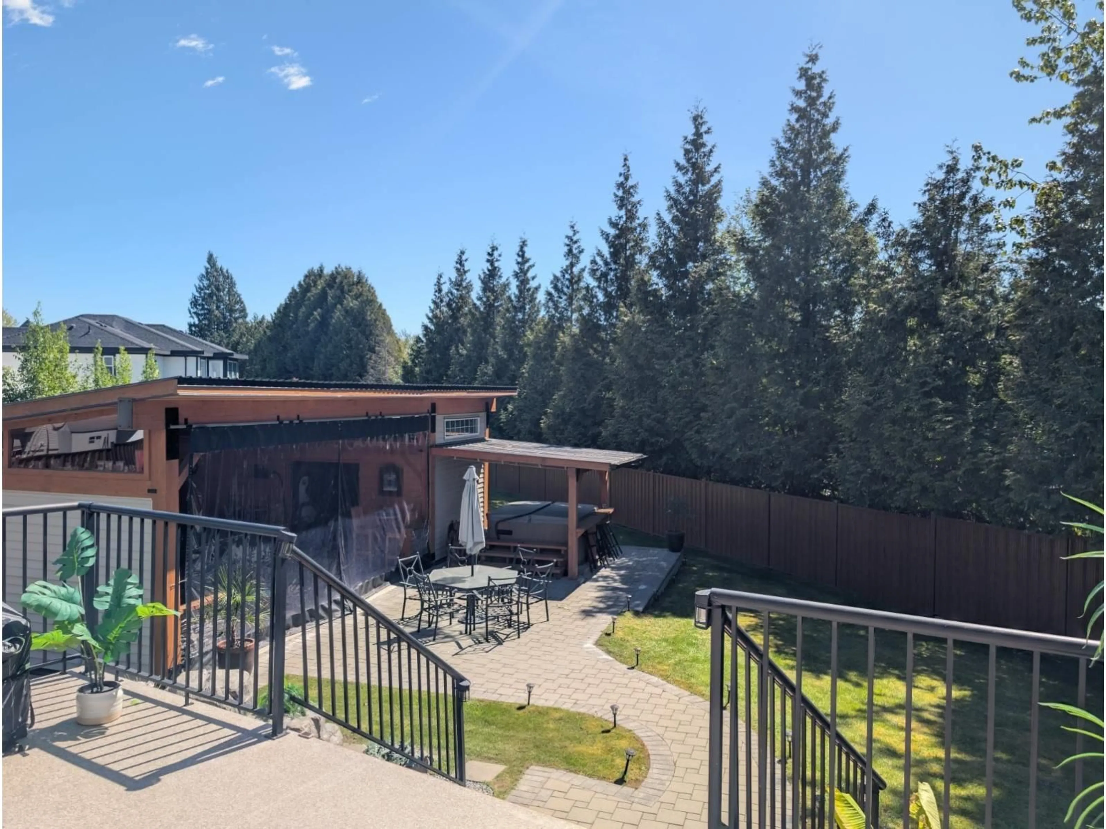 A pic from outside/outdoor area/front of a property/back of a property/a pic from drone, mountain view for 10304 164A STREET, Surrey British Columbia V4N5M4