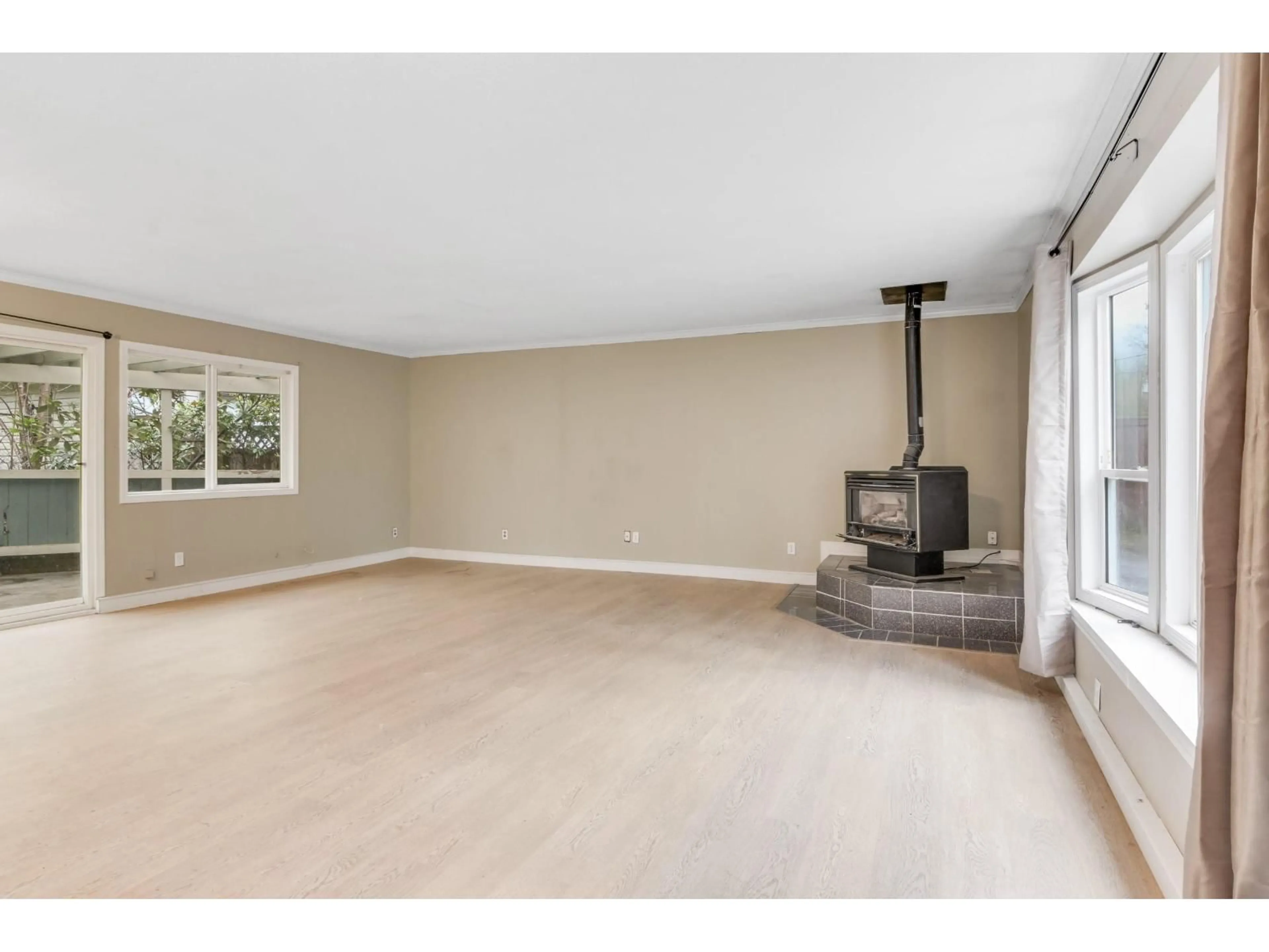 A pic of a room for 1 - 49011 SHELDON ROAD, Sardis - Chwk River Valley British Columbia V4Z1B9