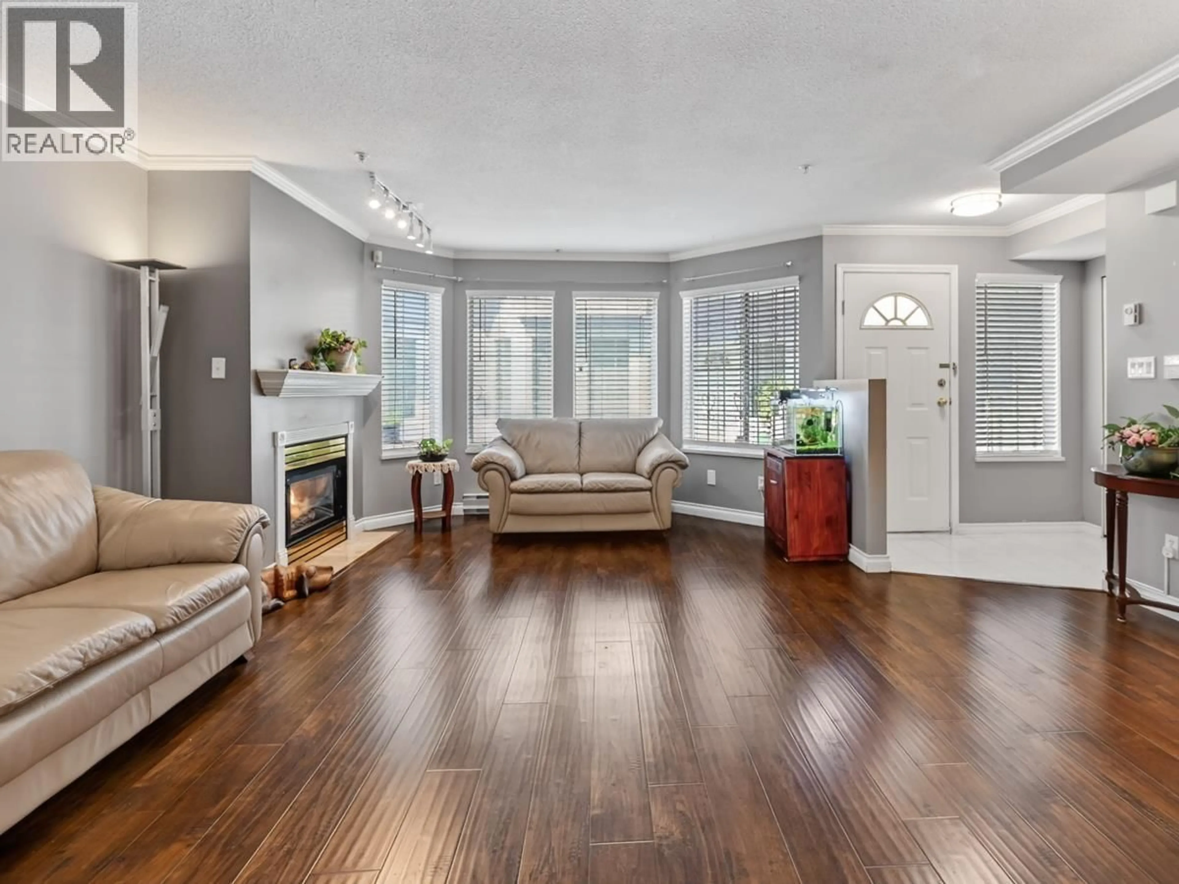 Living room with furniture, unknown for 5 - 8711 JONES ROAD, Richmond British Columbia V6Y1L7