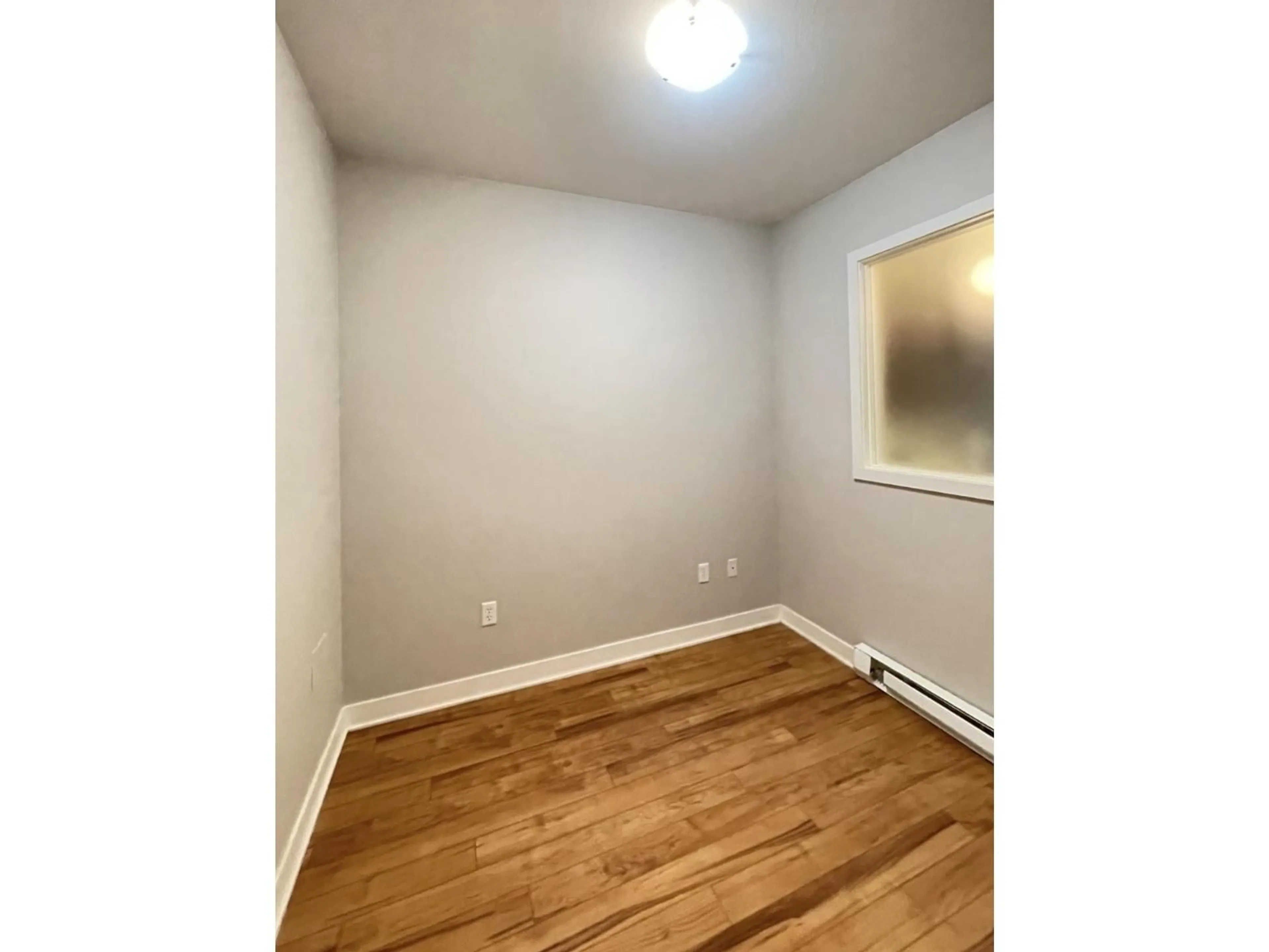 A pic of a room for 407 - 13321 102A AVENUE, Surrey British Columbia V3T1P6