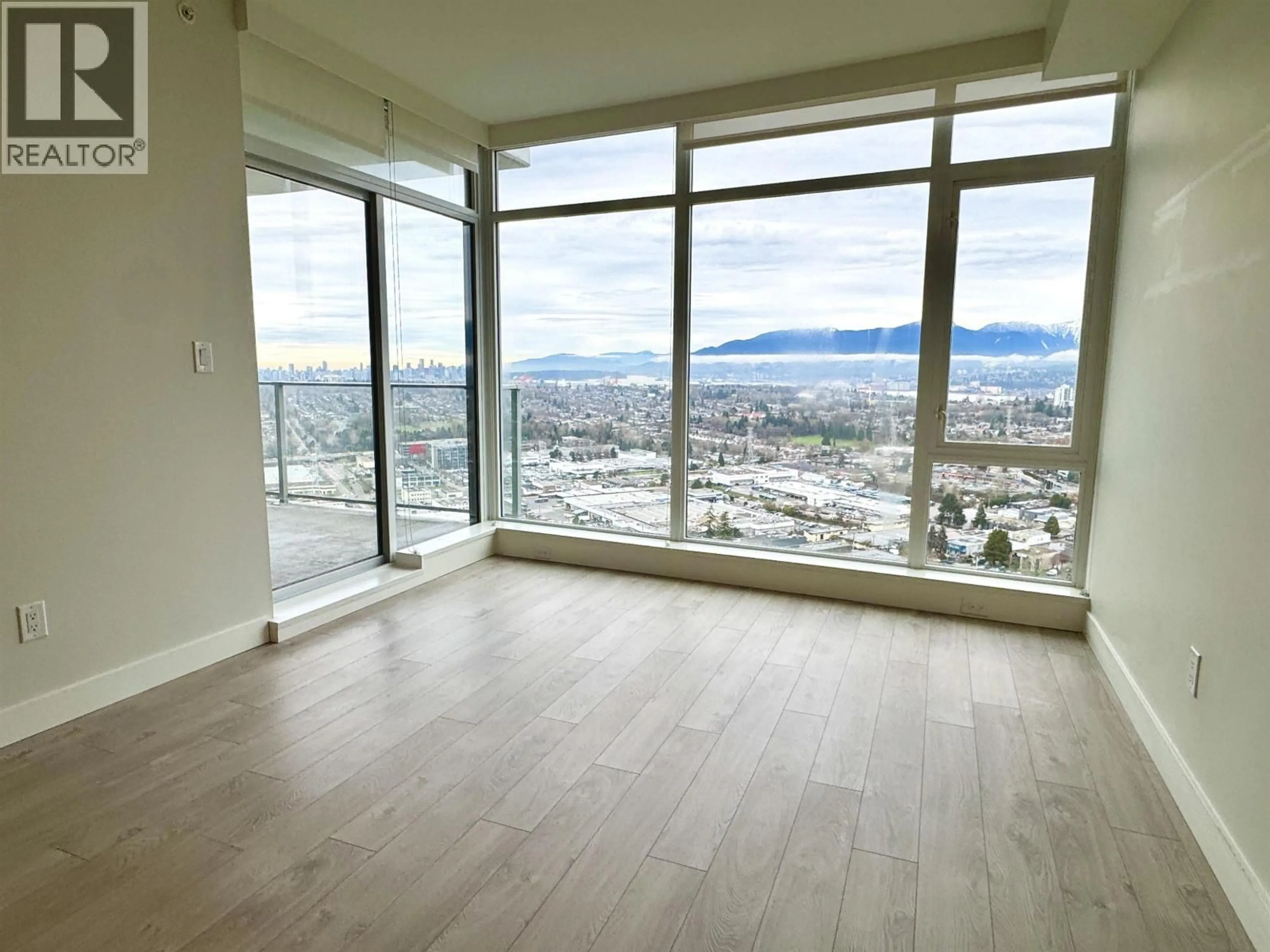 A pic of a room for 3507 - 1788 GILMORE AVENUE, Burnaby British Columbia V5C0L5