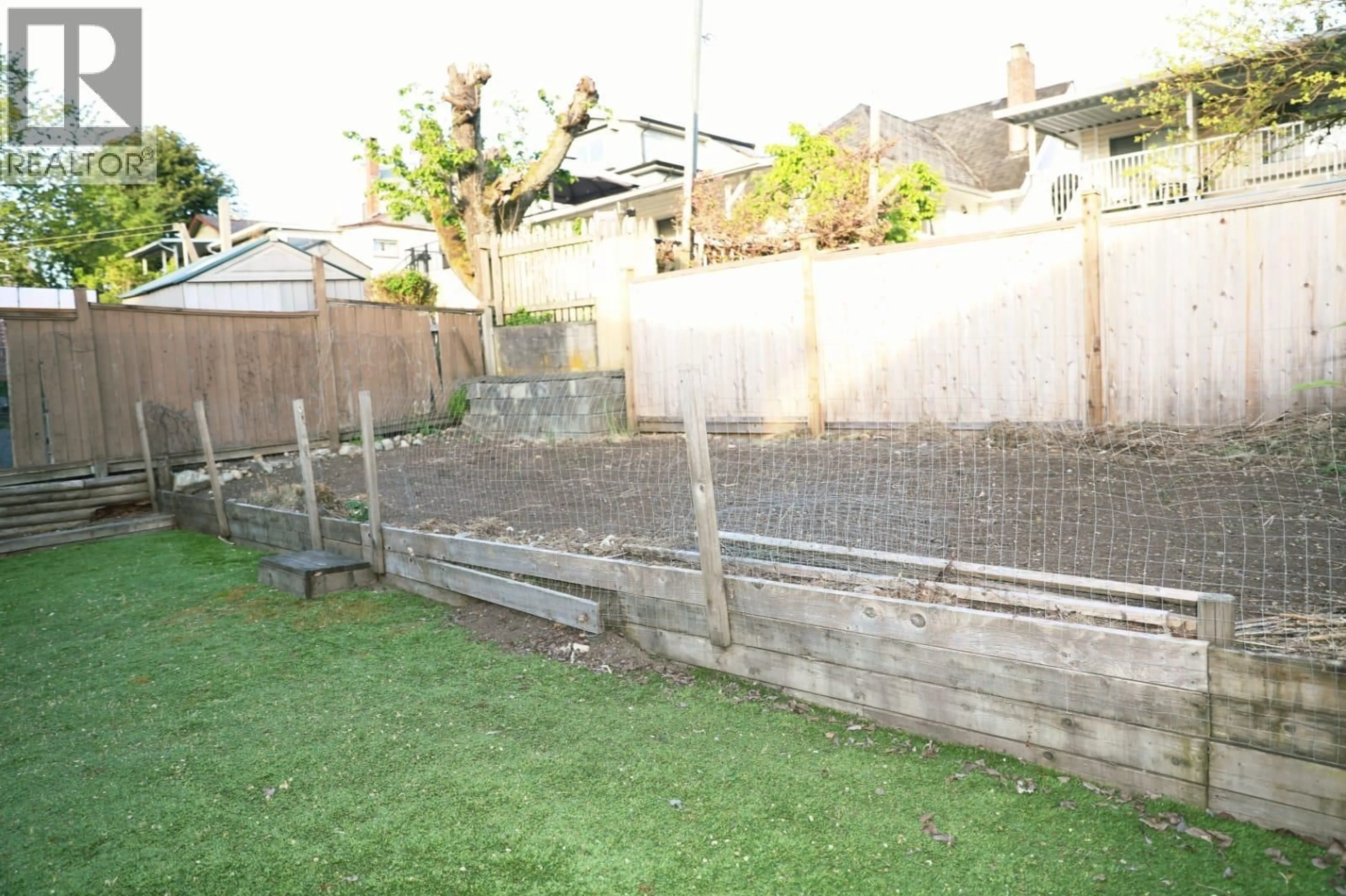 Patio, street for 4778 KILLARNEY STREET, Vancouver British Columbia V5R3V5