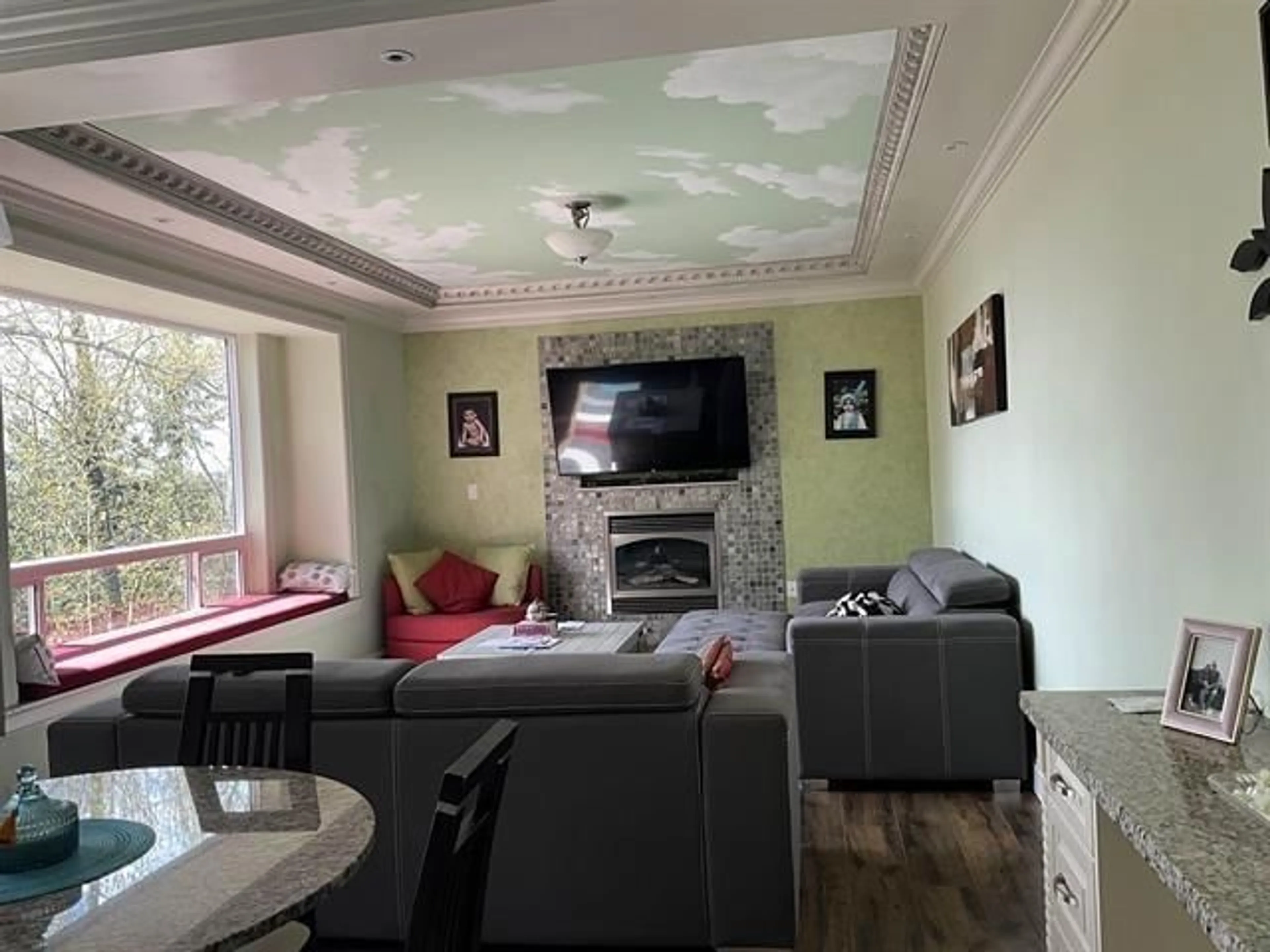 A pic of a room for 30914 UPPER MACLURE ROAD, Abbotsford British Columbia V2T0A4