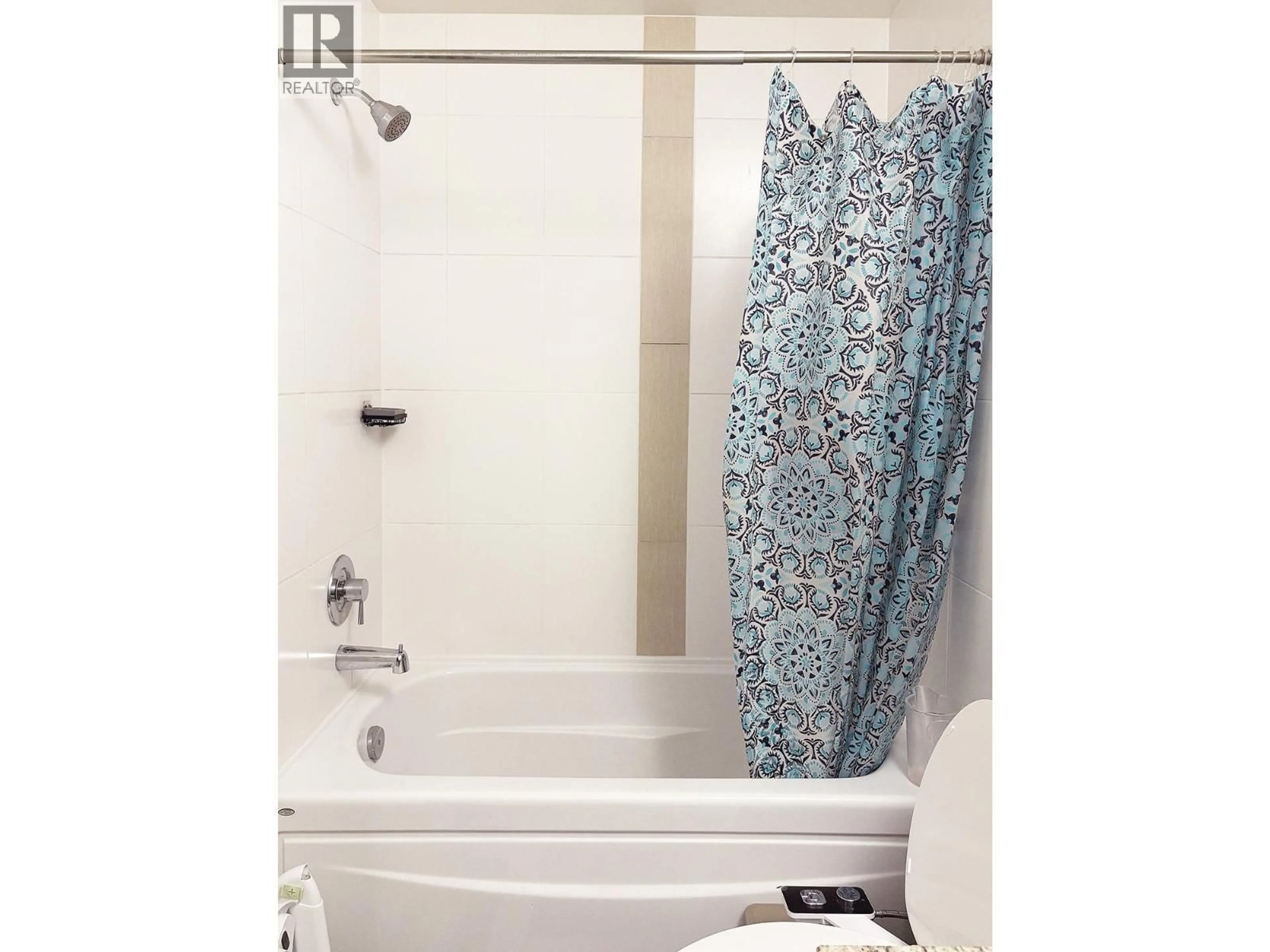 Standard bathroom, unknown for 219 - 5788 SIDLEY STREET, Burnaby British Columbia V5J5E5