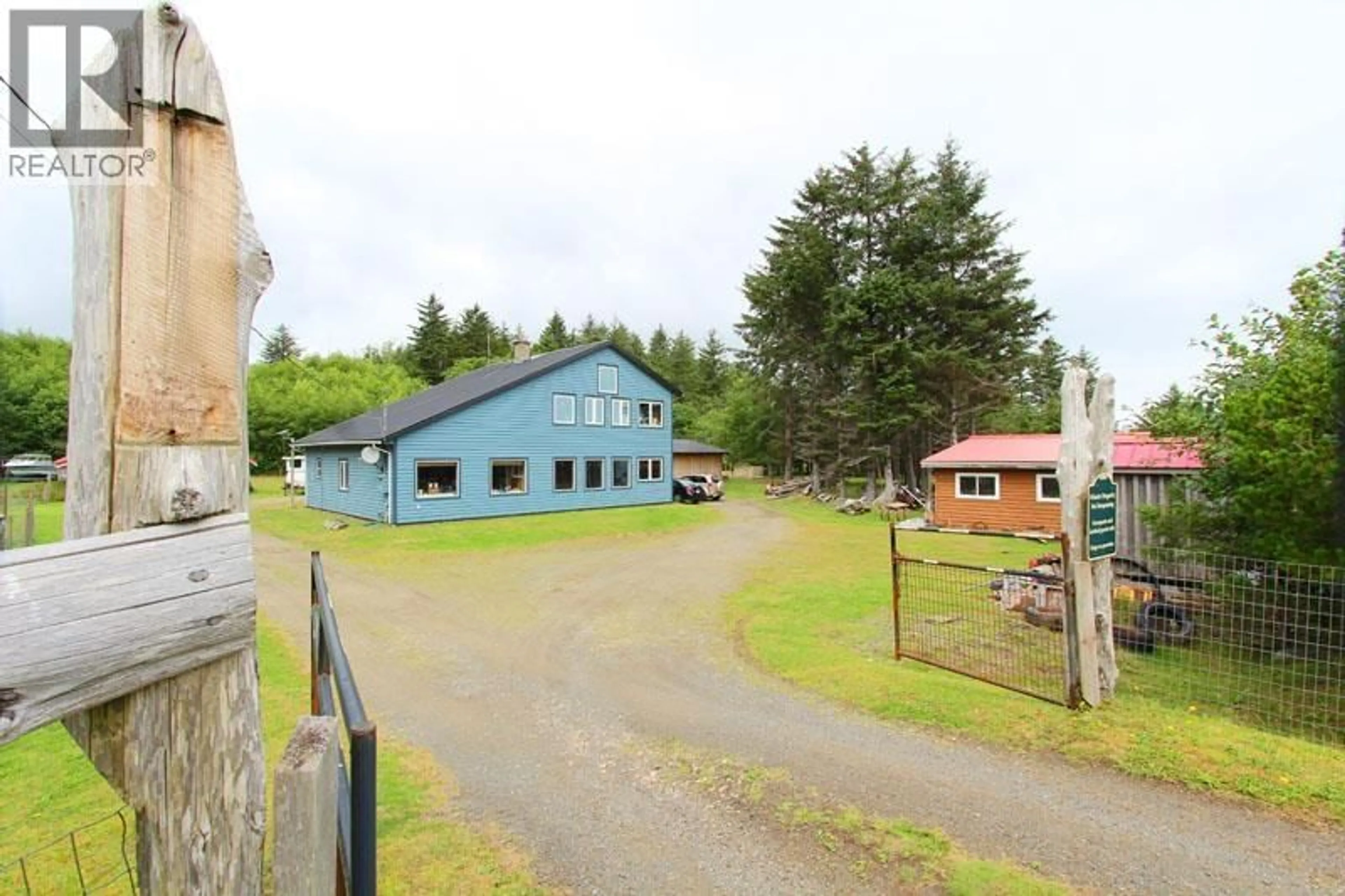 A pic from outside/outdoor area/front of a property/back of a property/a pic from drone, unknown for 31757 16 HIGHWAY, Daajing Giids Rural British Columbia V0T1Y0
