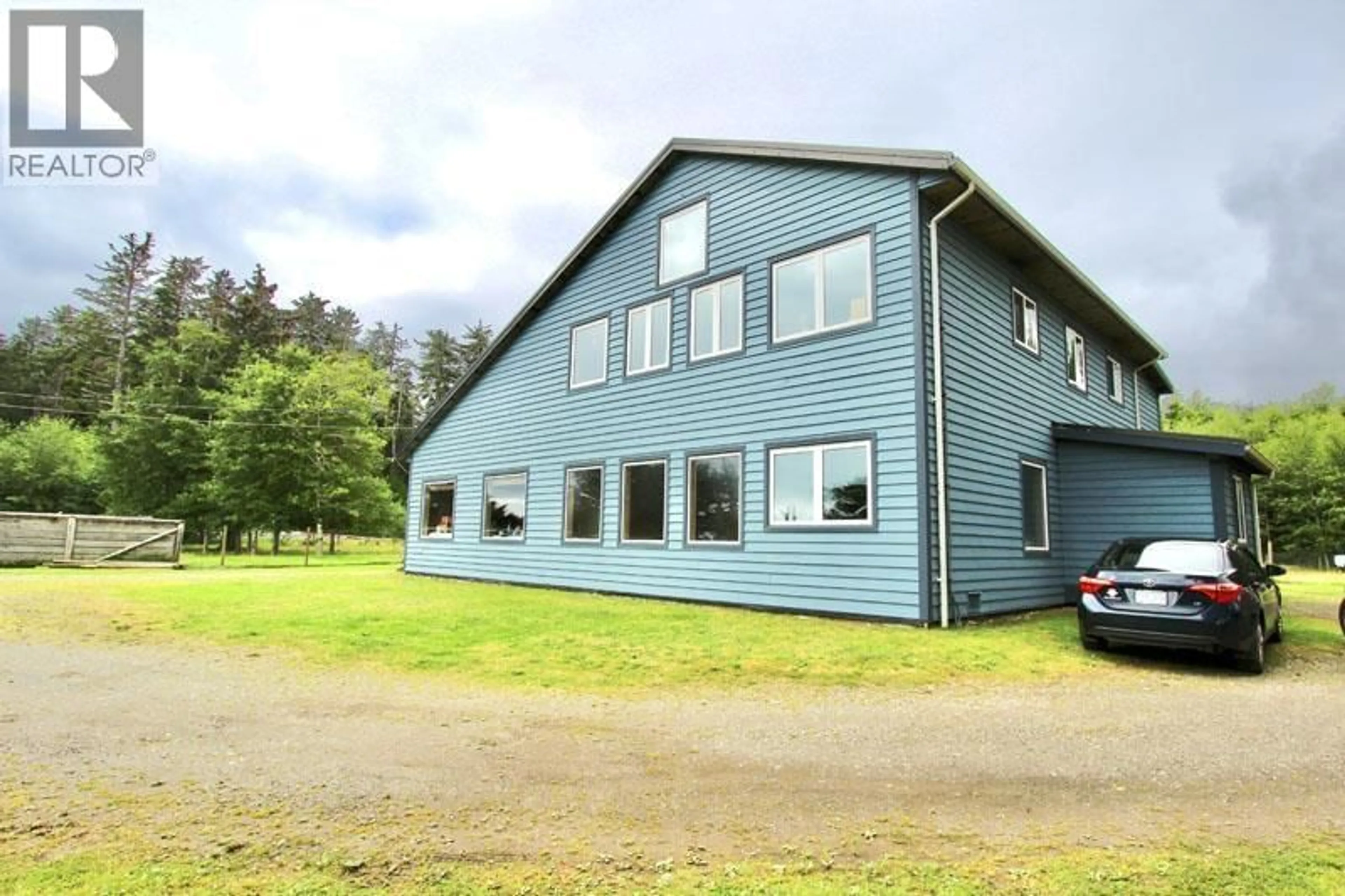 A pic from outside/outdoor area/front of a property/back of a property/a pic from drone, building for 31757 16 HIGHWAY, Daajing Giids Rural British Columbia V0T1Y0
