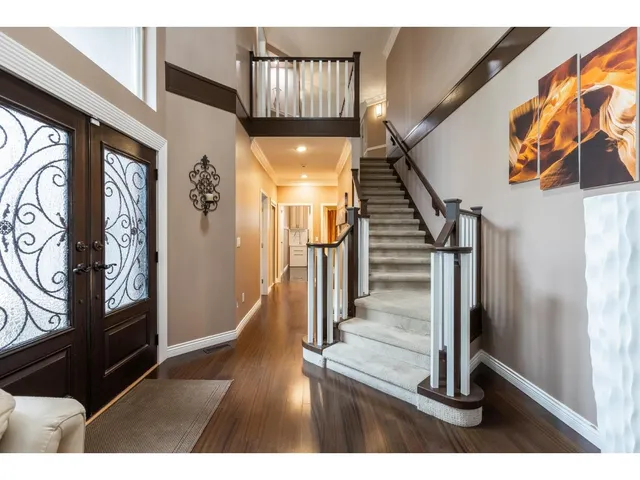 10438 168A STREET, Surrey 5