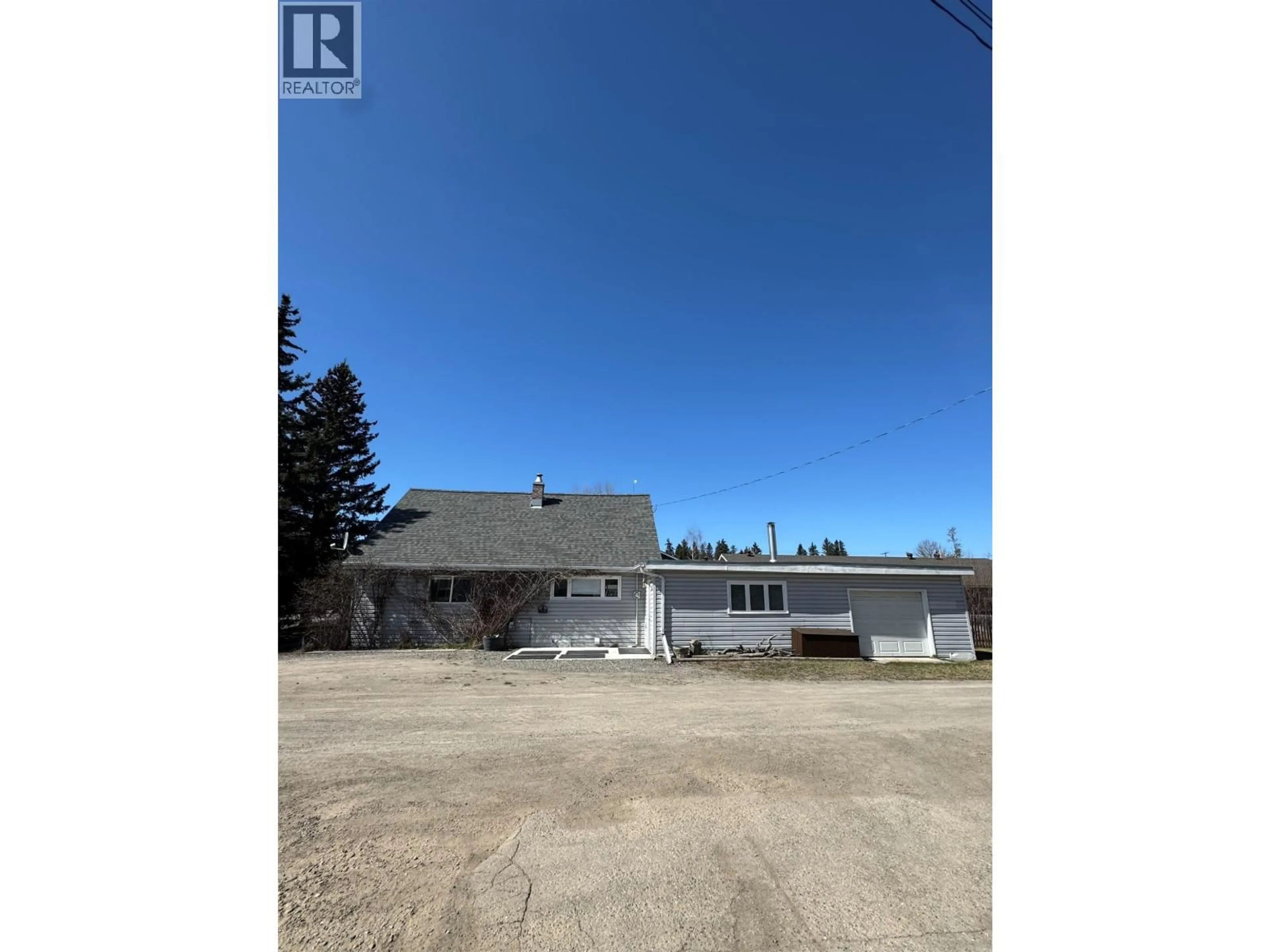 A pic from outside/outdoor area/front of a property/back of a property/a pic from drone, street for 137 VICTORIA STREET, Vanderhoof British Columbia V0J3A0