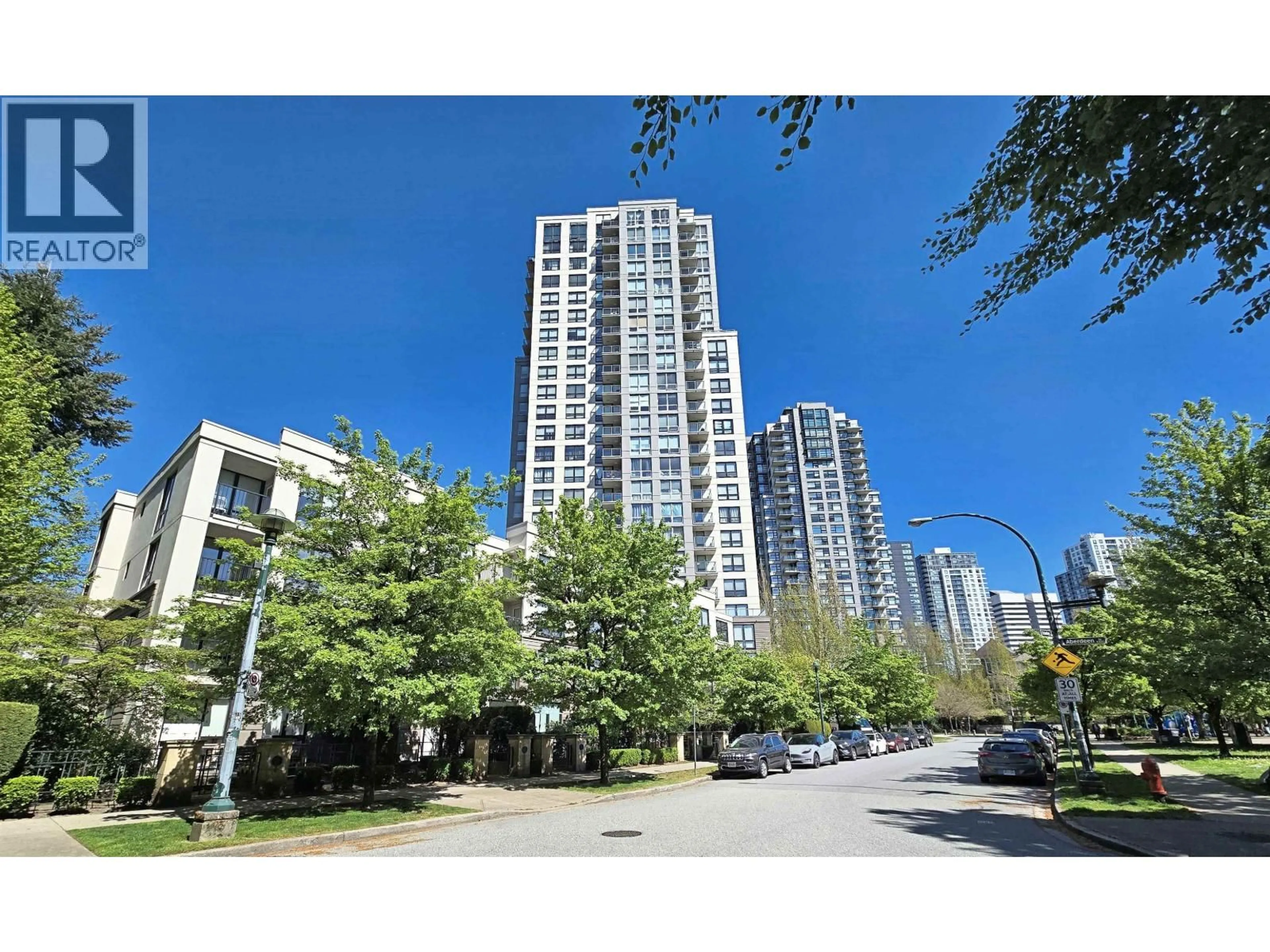 Unknown for 810 - 3663 CROWLEY DRIVE, Vancouver British Columbia V5R6H4