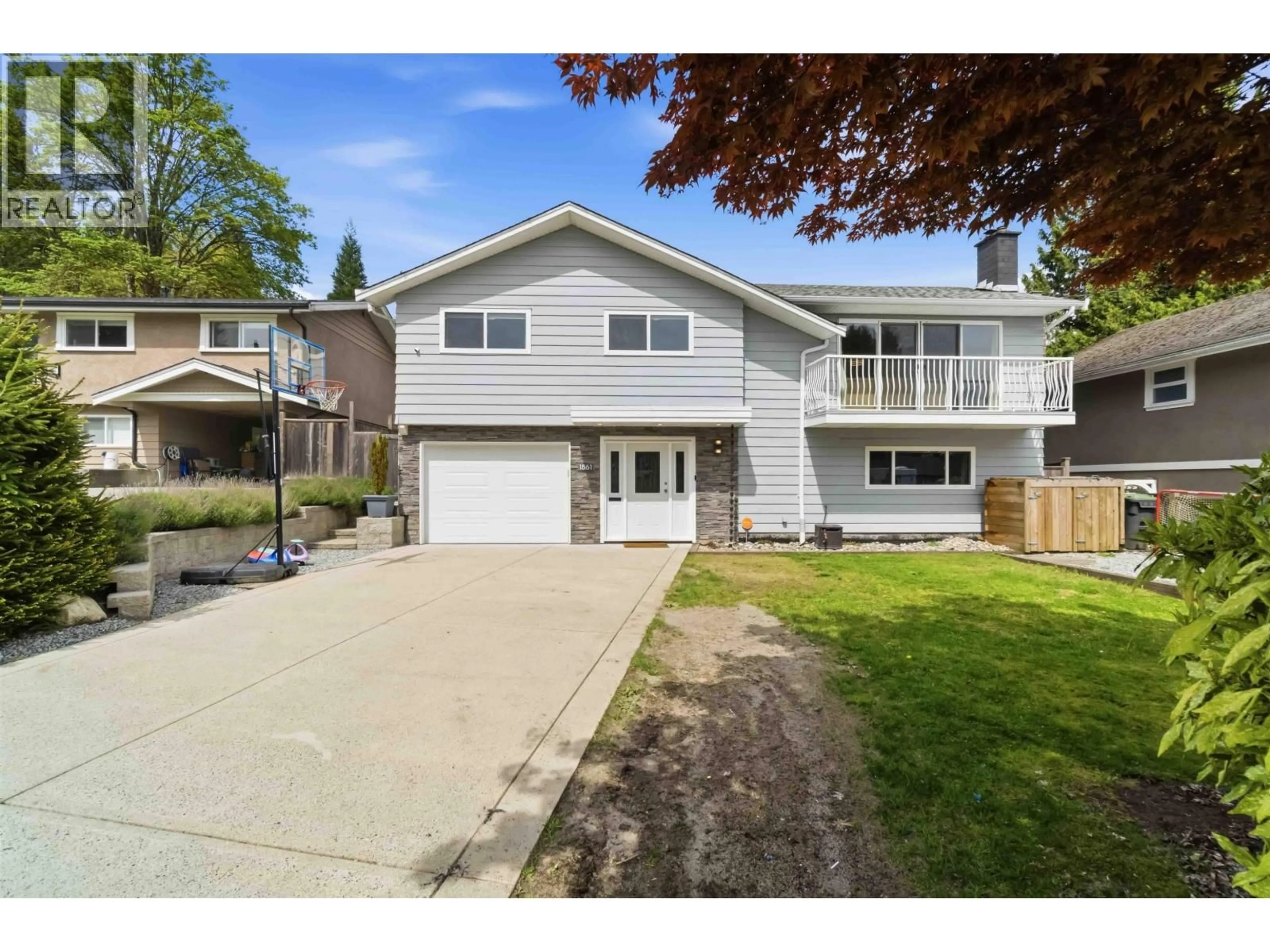 Home with vinyl exterior material, street for 1861 CHALMERS AVENUE, Port Coquitlam British Columbia V3B2T3