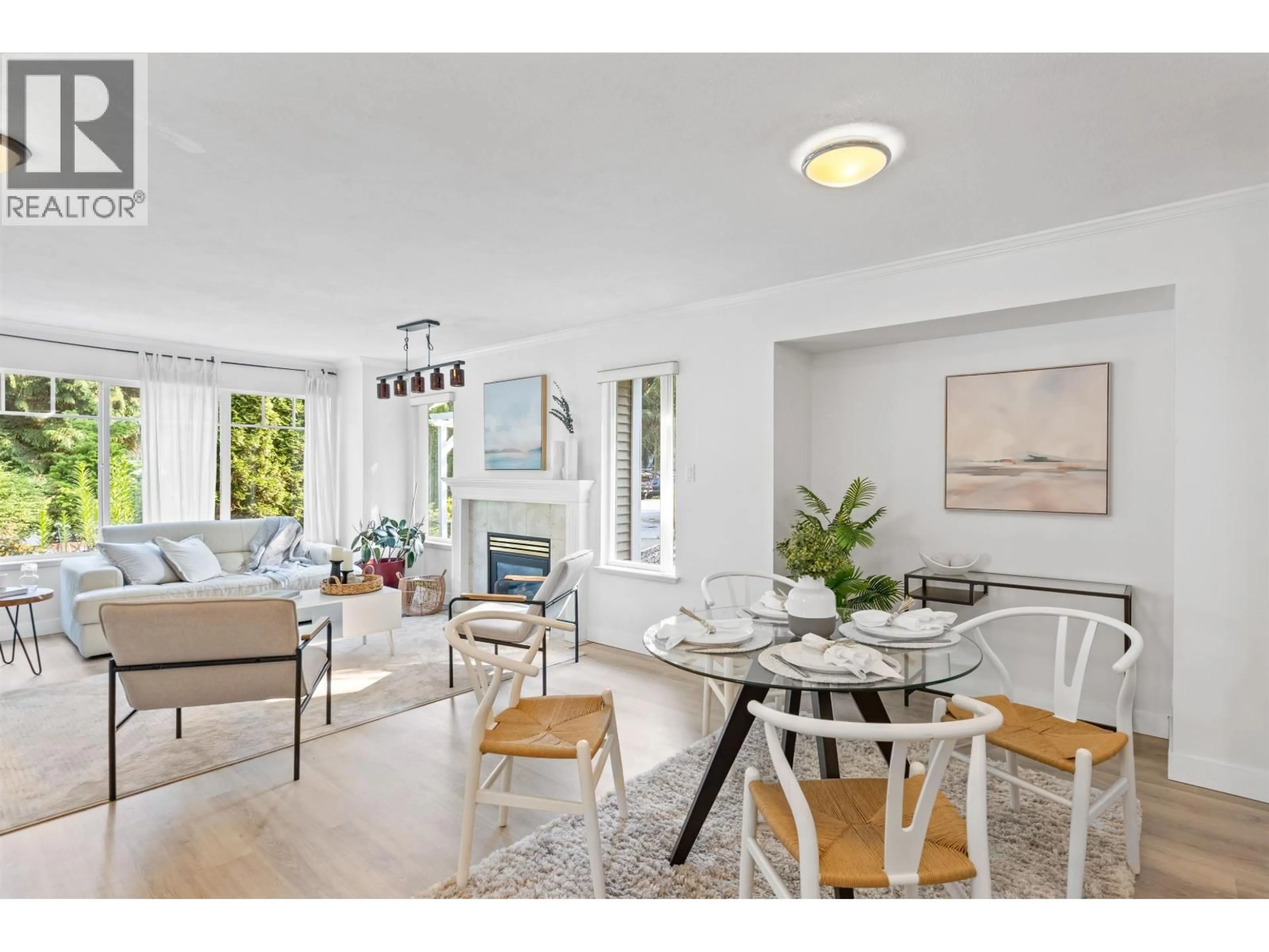 Living room with furniture, unknown for 869 SEYMOUR BOULEVARD, North Vancouver British Columbia V7J2J7
