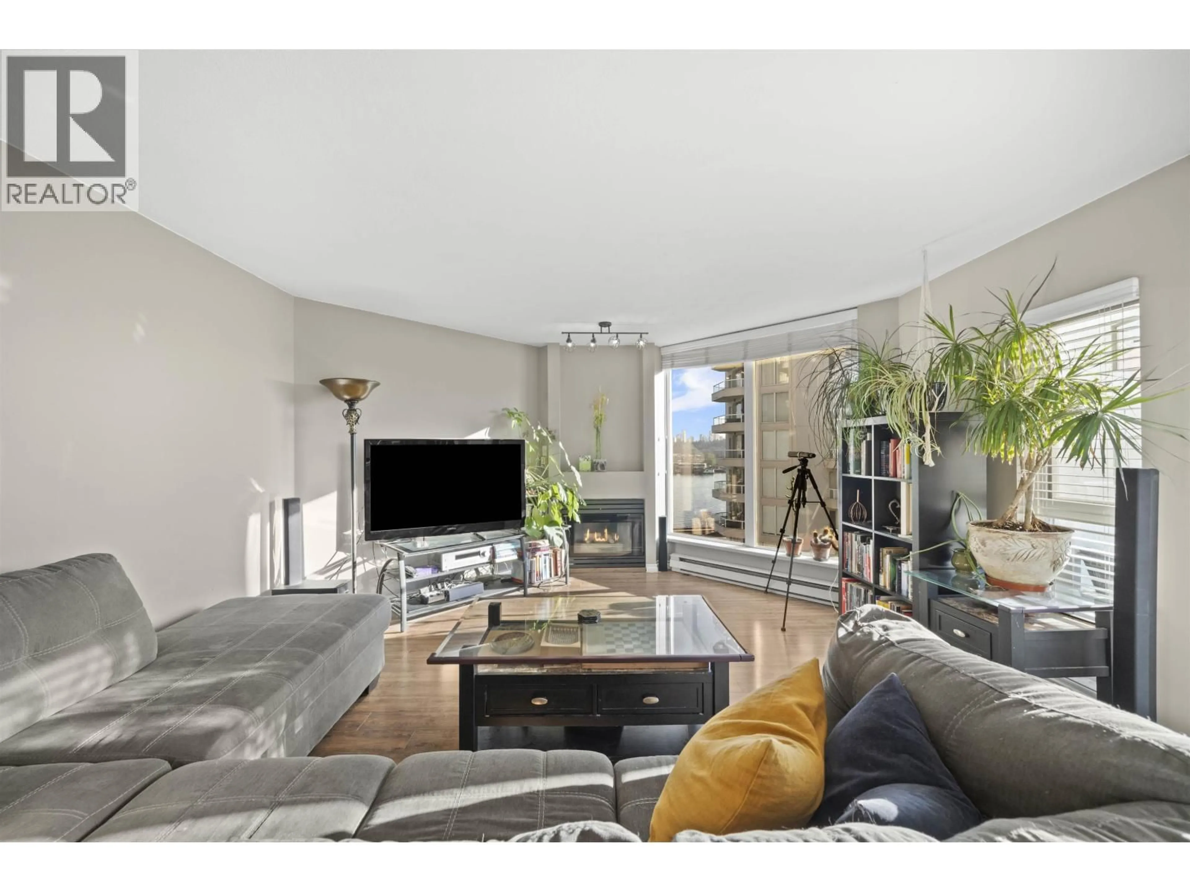 Living room with furniture, unknown for 1101 - 71 JAMIESON COURT, New Westminster British Columbia V3L5R4