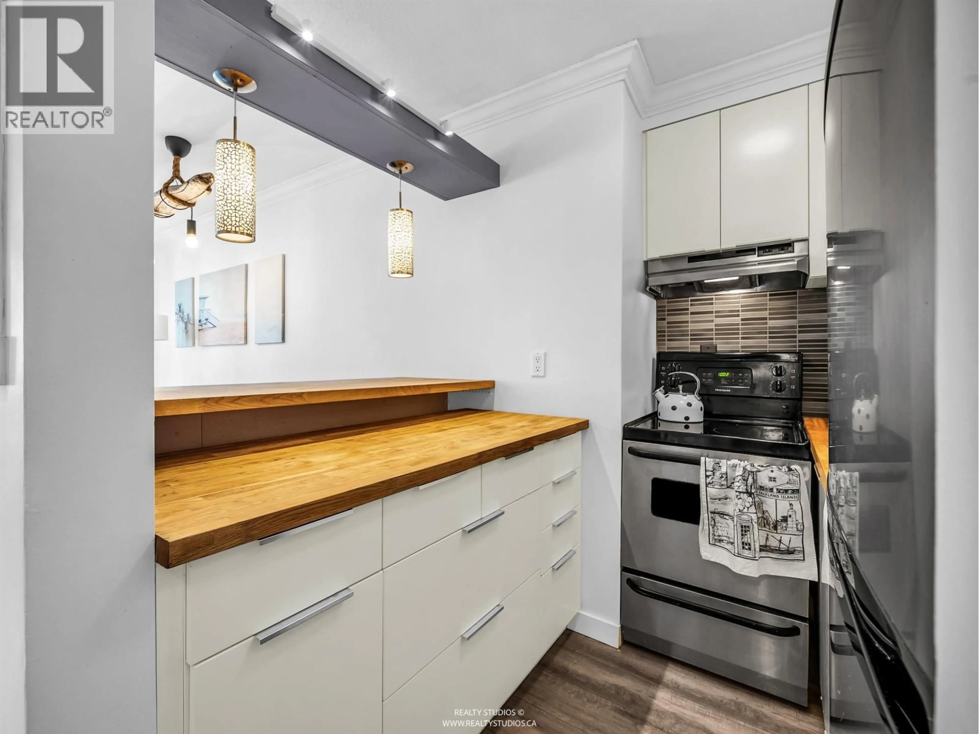 Unknown for 1205 - 1250 BURNABY STREET, Vancouver British Columbia V6E1P5