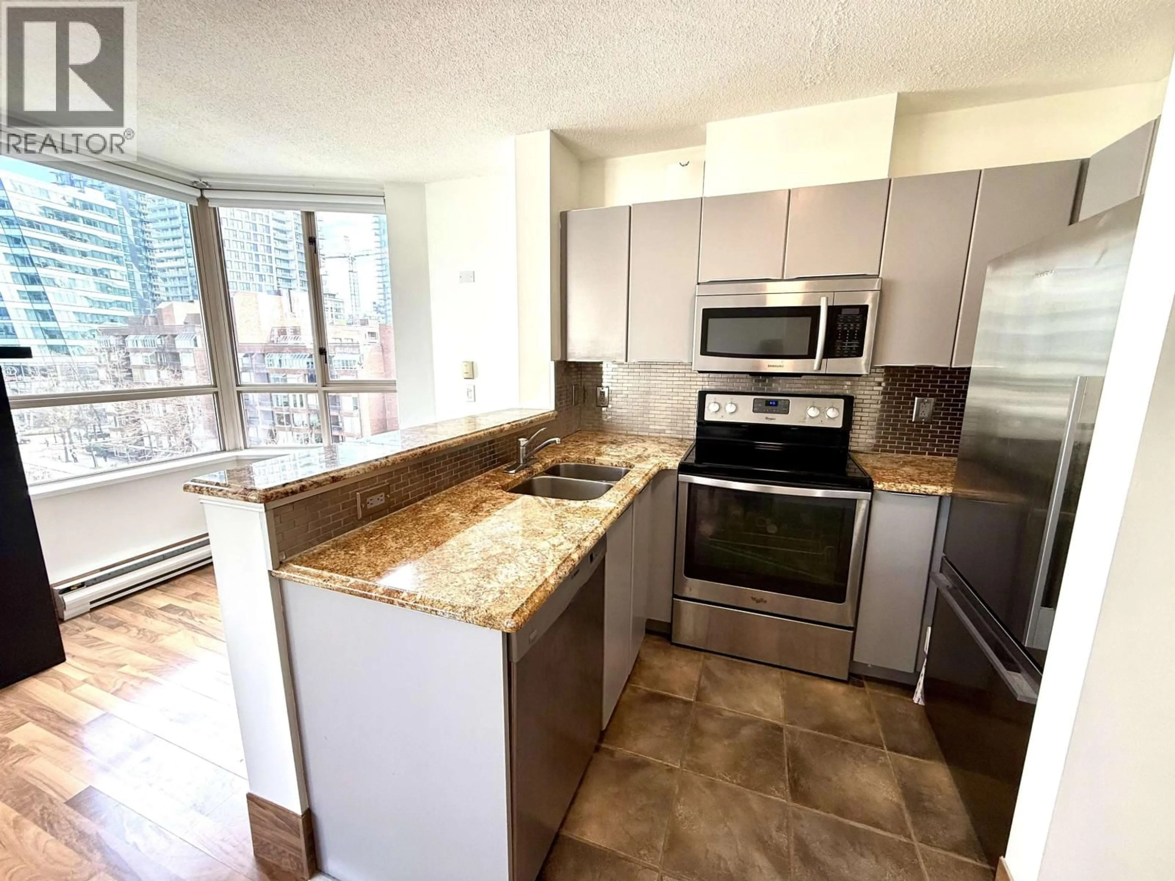 Standard kitchen, unknown for 1007 - 1003 PACIFIC STREET, Vancouver British Columbia V6E4P2