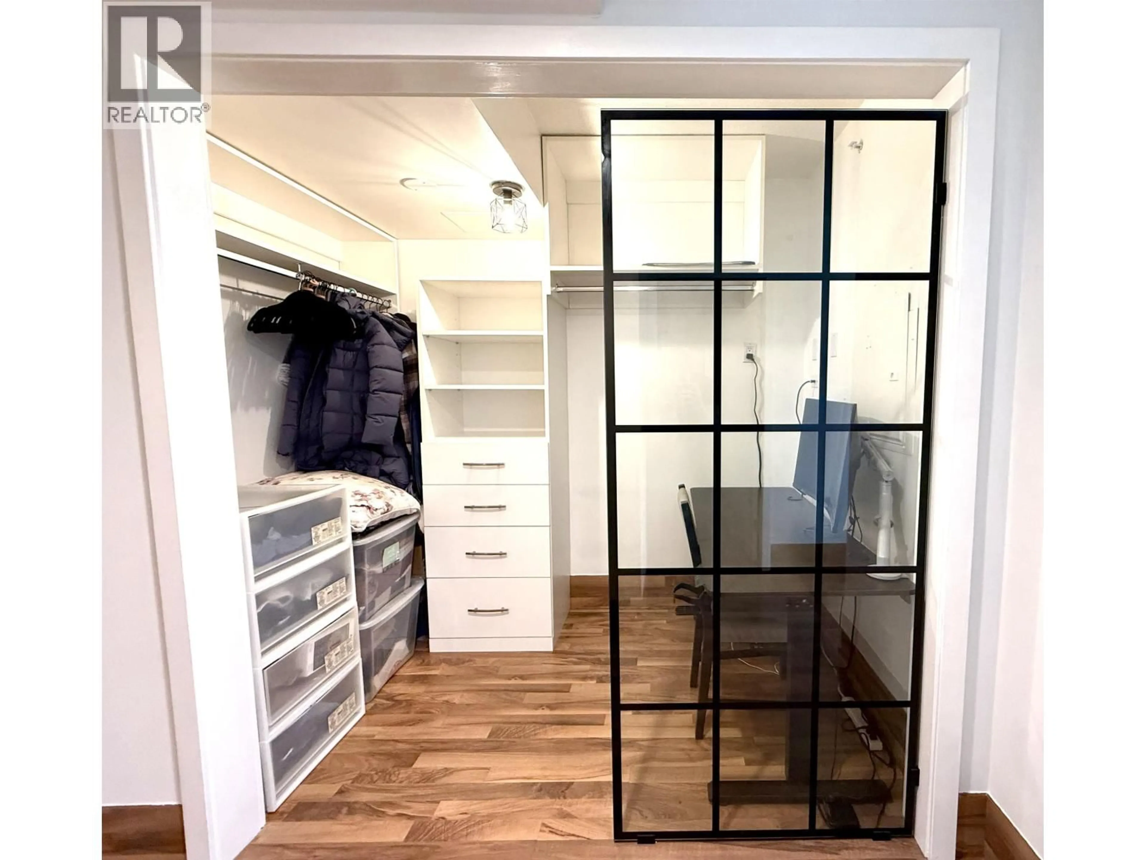 Storage room or clothes room or walk-in closet for 1007 - 1003 PACIFIC STREET, Vancouver British Columbia V6E4P2