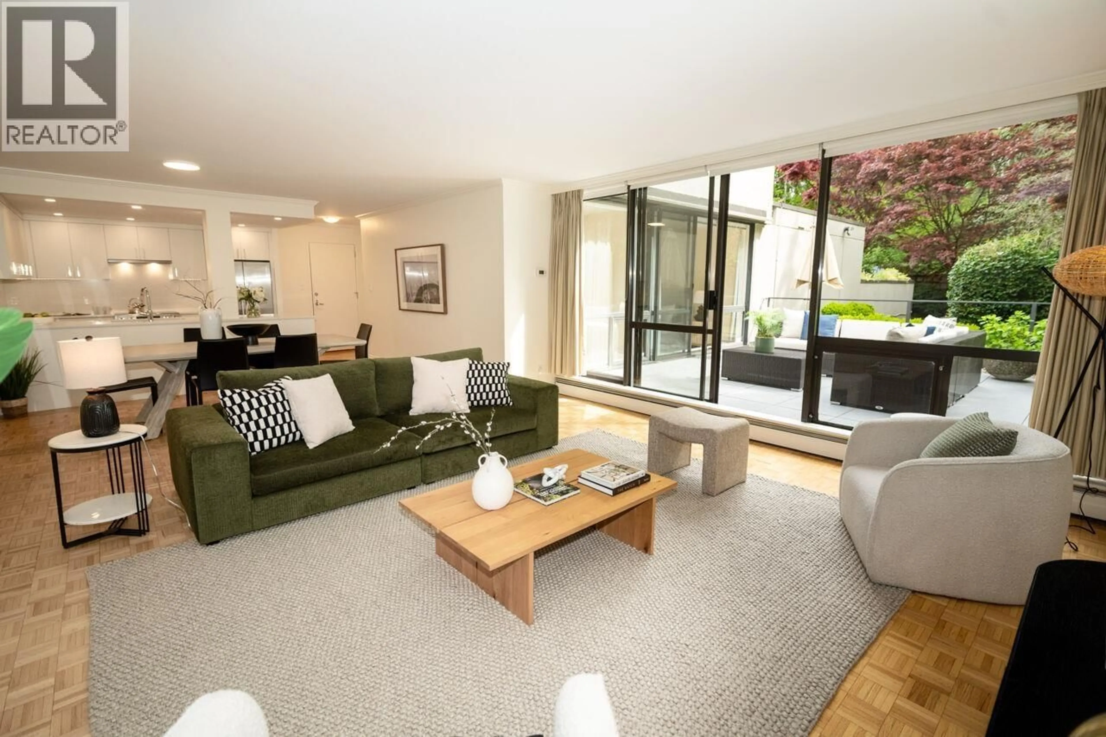 Living room with furniture, unknown for 311 - 4900 CARTIER STREET, Vancouver British Columbia V6M4H2
