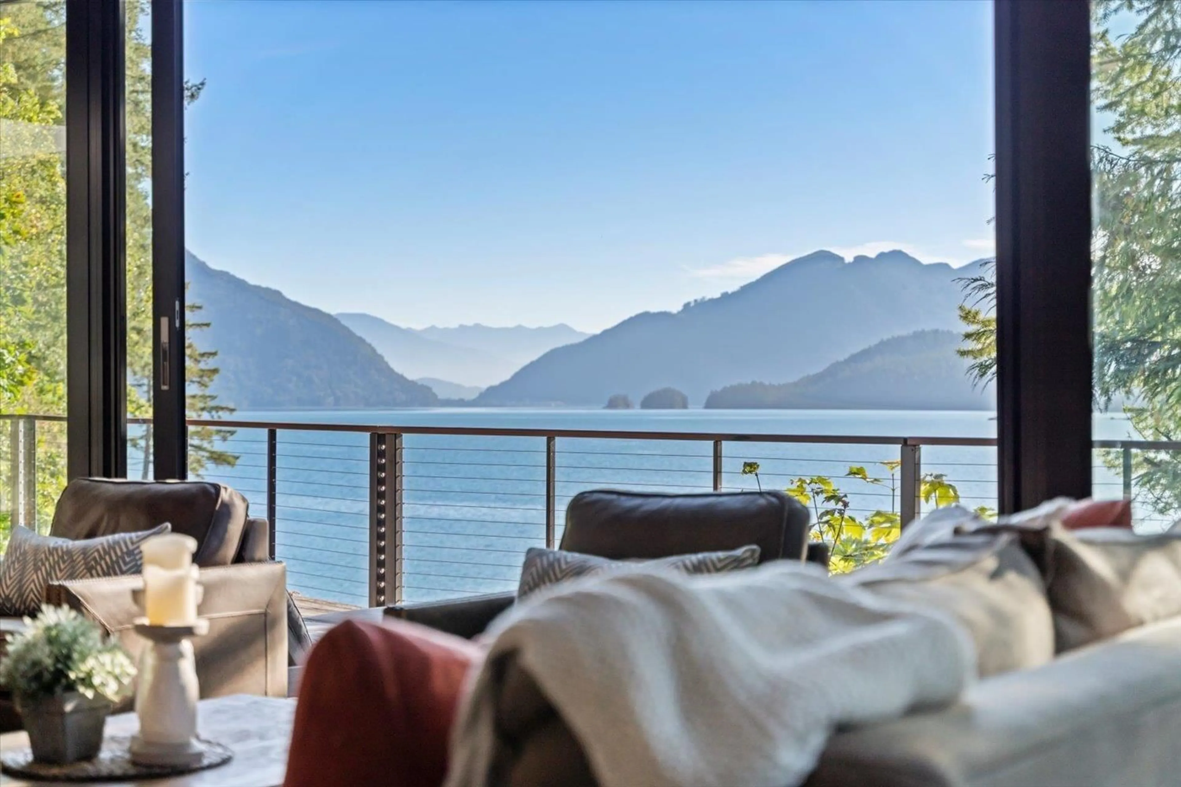 Balcony in the apartment, water/lake/river/ocean view for LOT 167 YALE DIVISION YALE DISTRICT LAKE, Harrison Hot Springs British Columbia V0M1K0