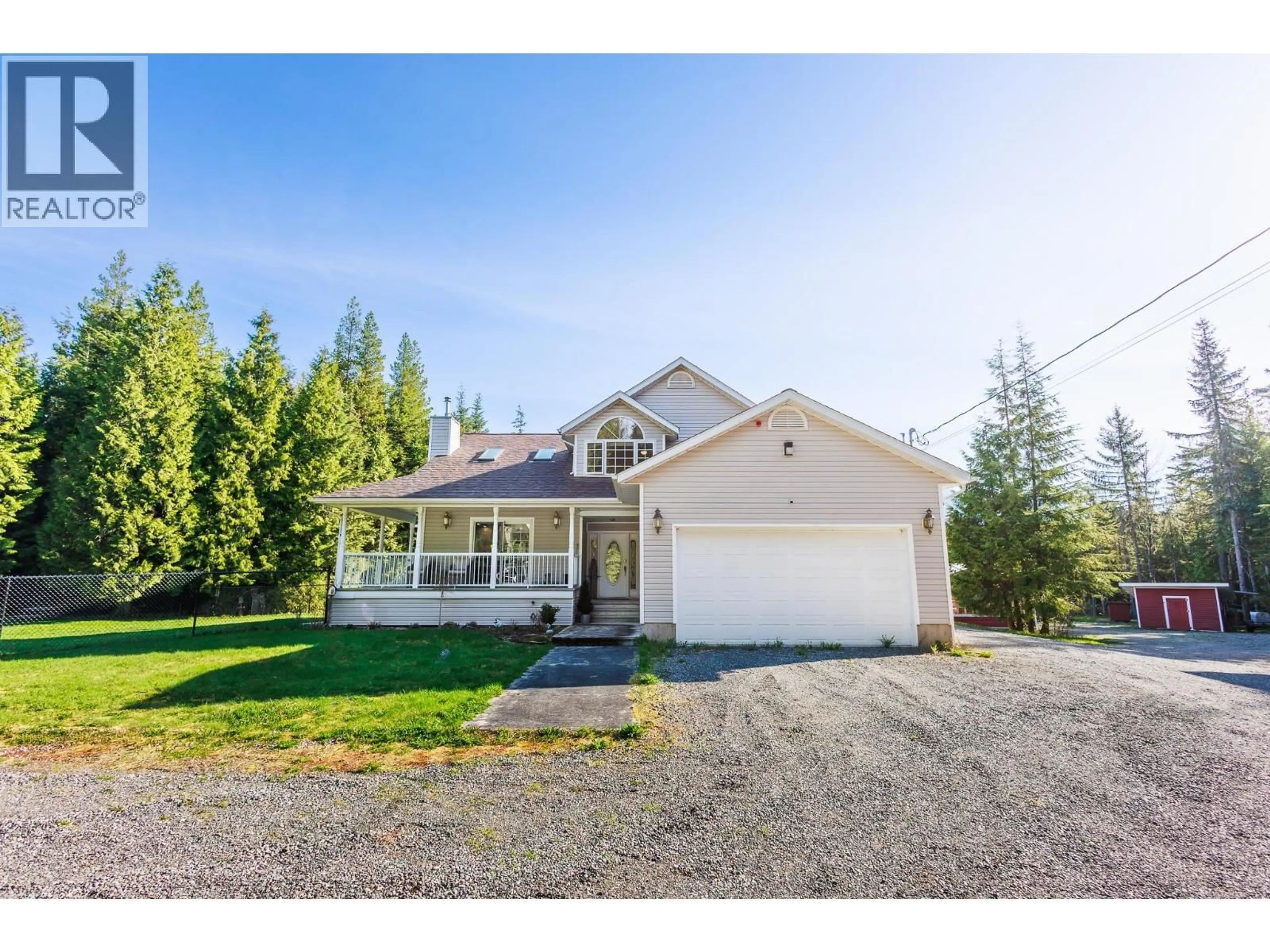 Home with vinyl exterior material, street for 5360 ANNA STREET, Terrace British Columbia V8G0C3
