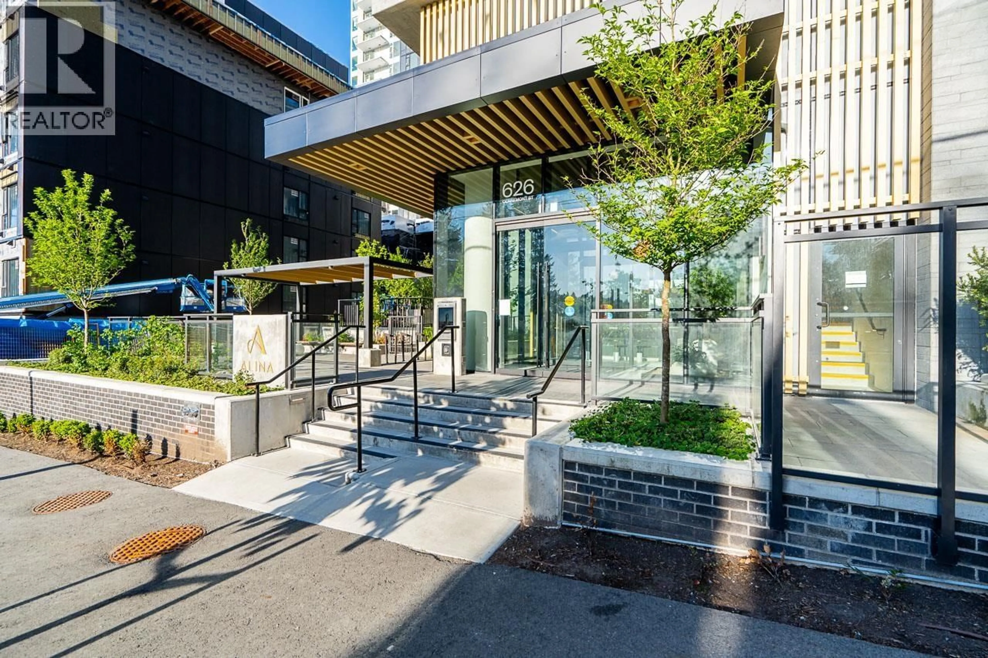 Patio, unknown for 1603 - 626 CLAREMONT STREET, Coquitlam British Columbia V3J0T1