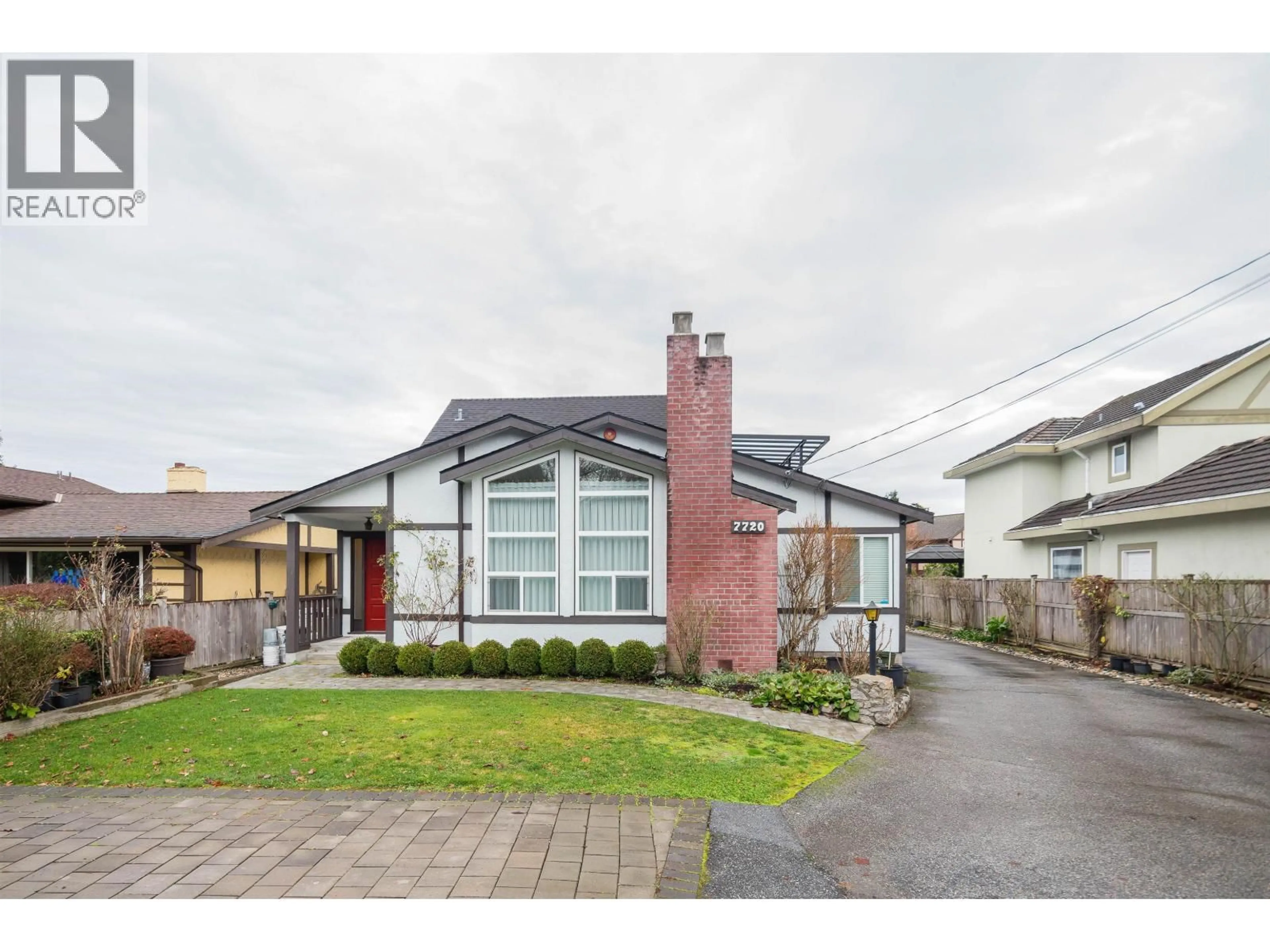 Unknown for 7720 NO.1 ROAD, Richmond British Columbia V7C1T6