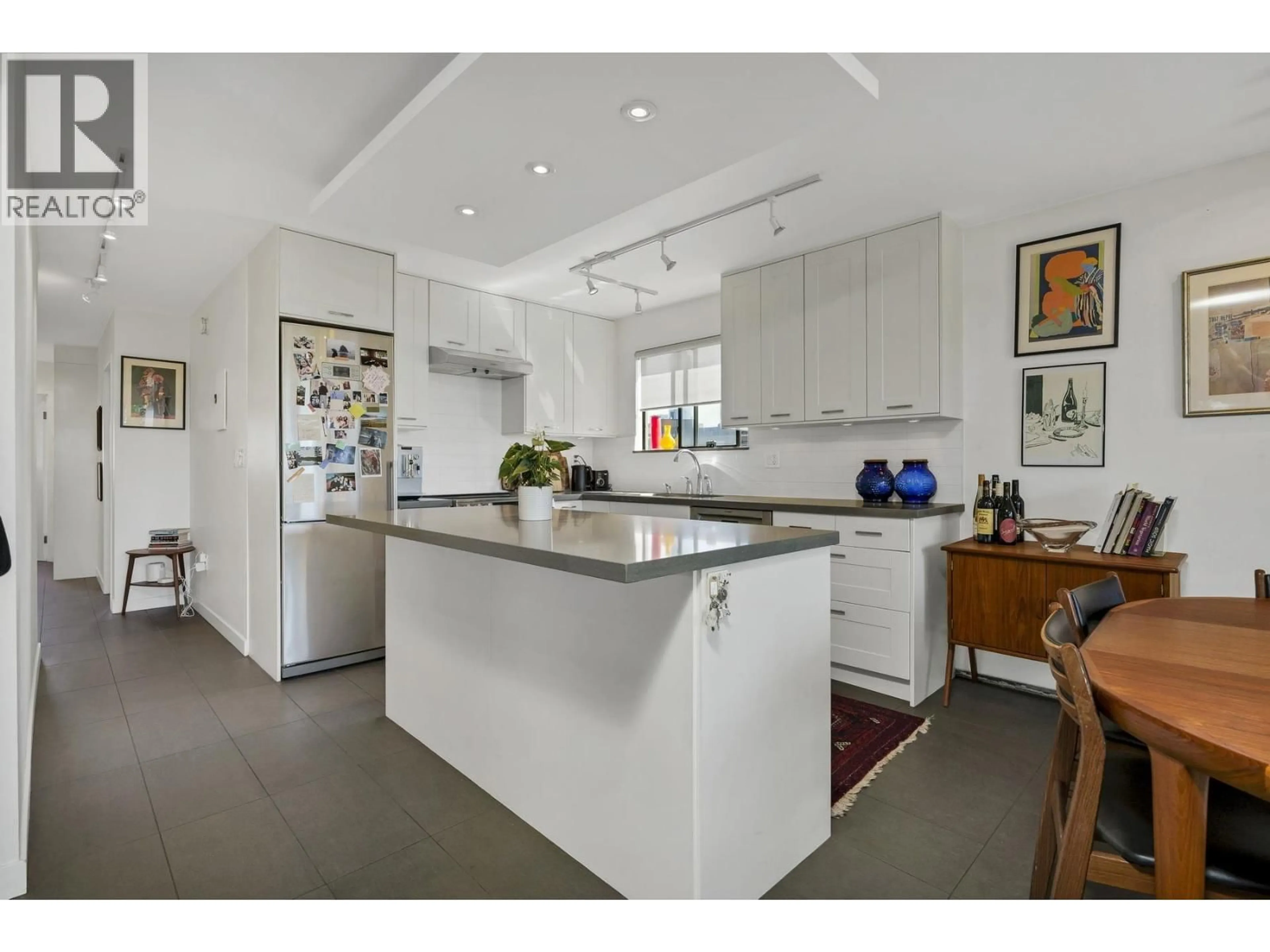 Open concept kitchen, ceramic/tile floor for 902 - 1165 BURNABY STREET, Vancouver British Columbia V6E1P3