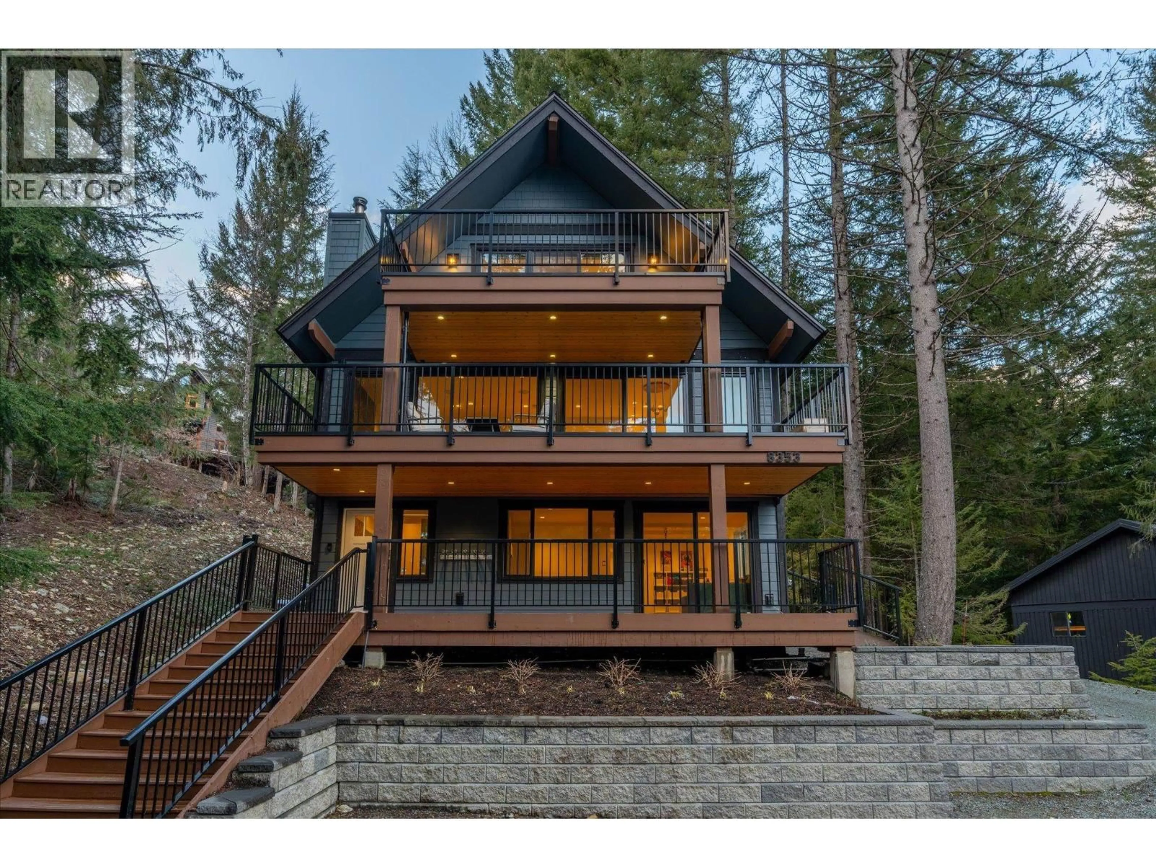Unknown for 8353 RAINBOW DRIVE, Whistler British Columbia V8E0G1