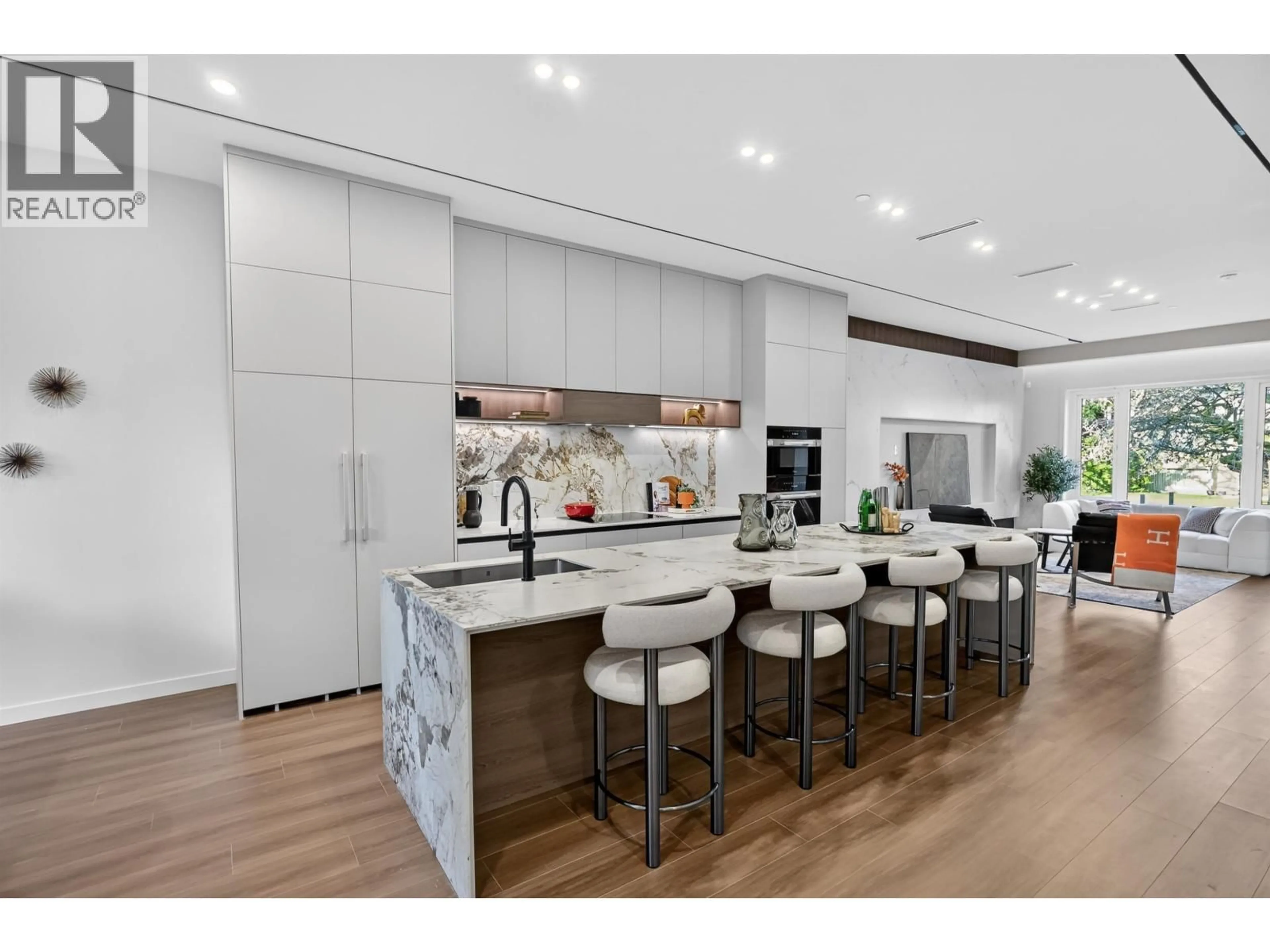 Contemporary kitchen, unknown for 3546 35TH AVENUE, Vancouver British Columbia V6N2N5