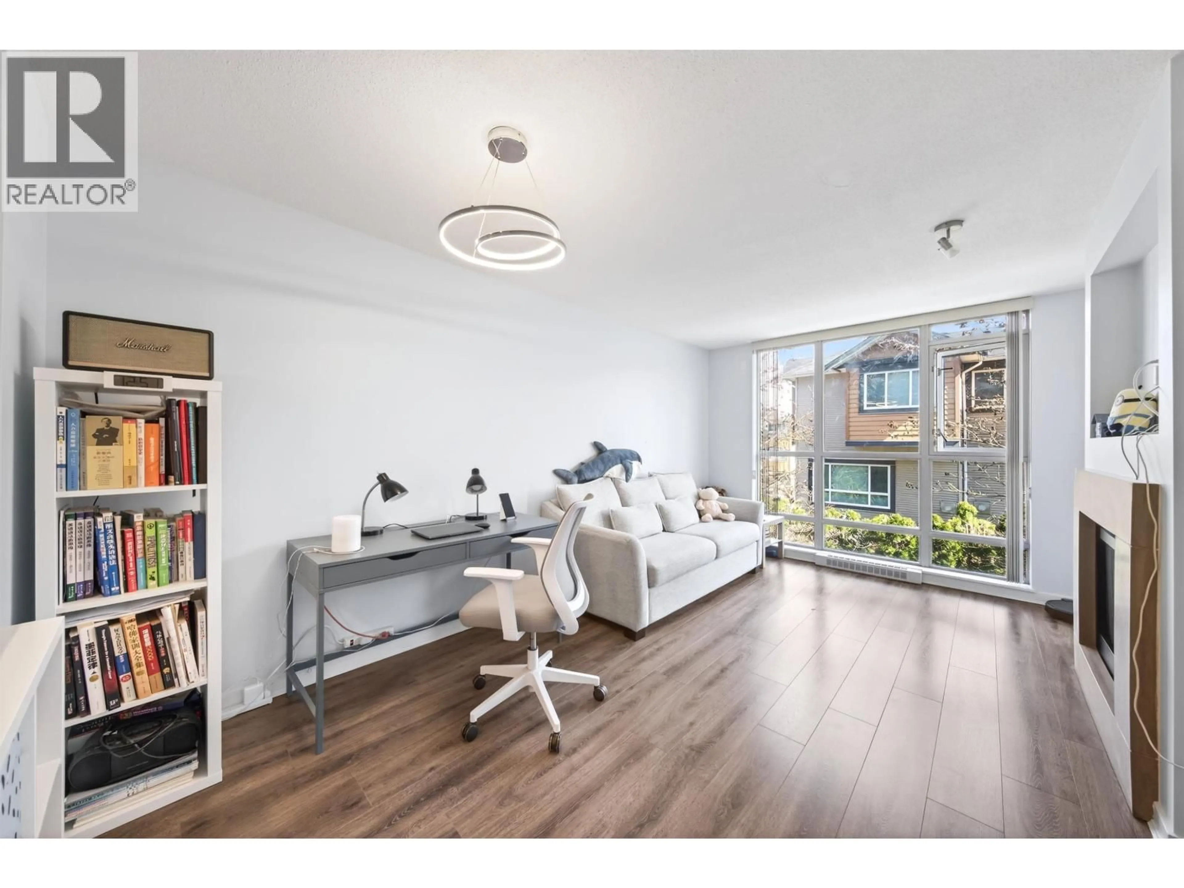 A pic of a room for 208 - 9373 HEMLOCK DRIVE, Richmond British Columbia V6Y0A9