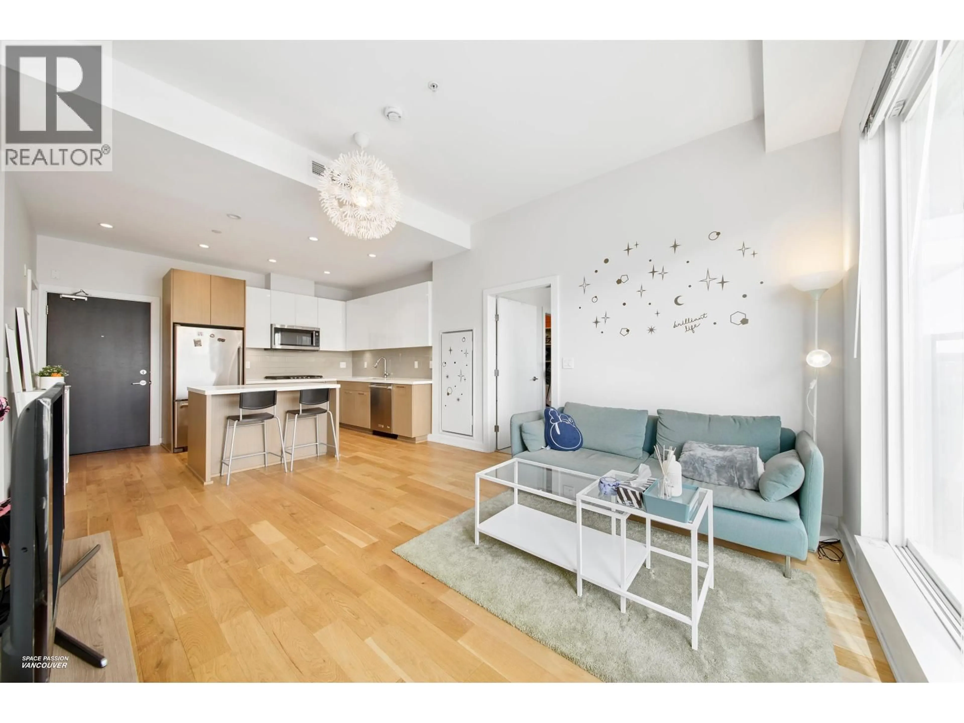 Open concept kitchen, unknown for 609 - 5311 CEDARBRIDGE WAY, Richmond British Columbia V6X0M3