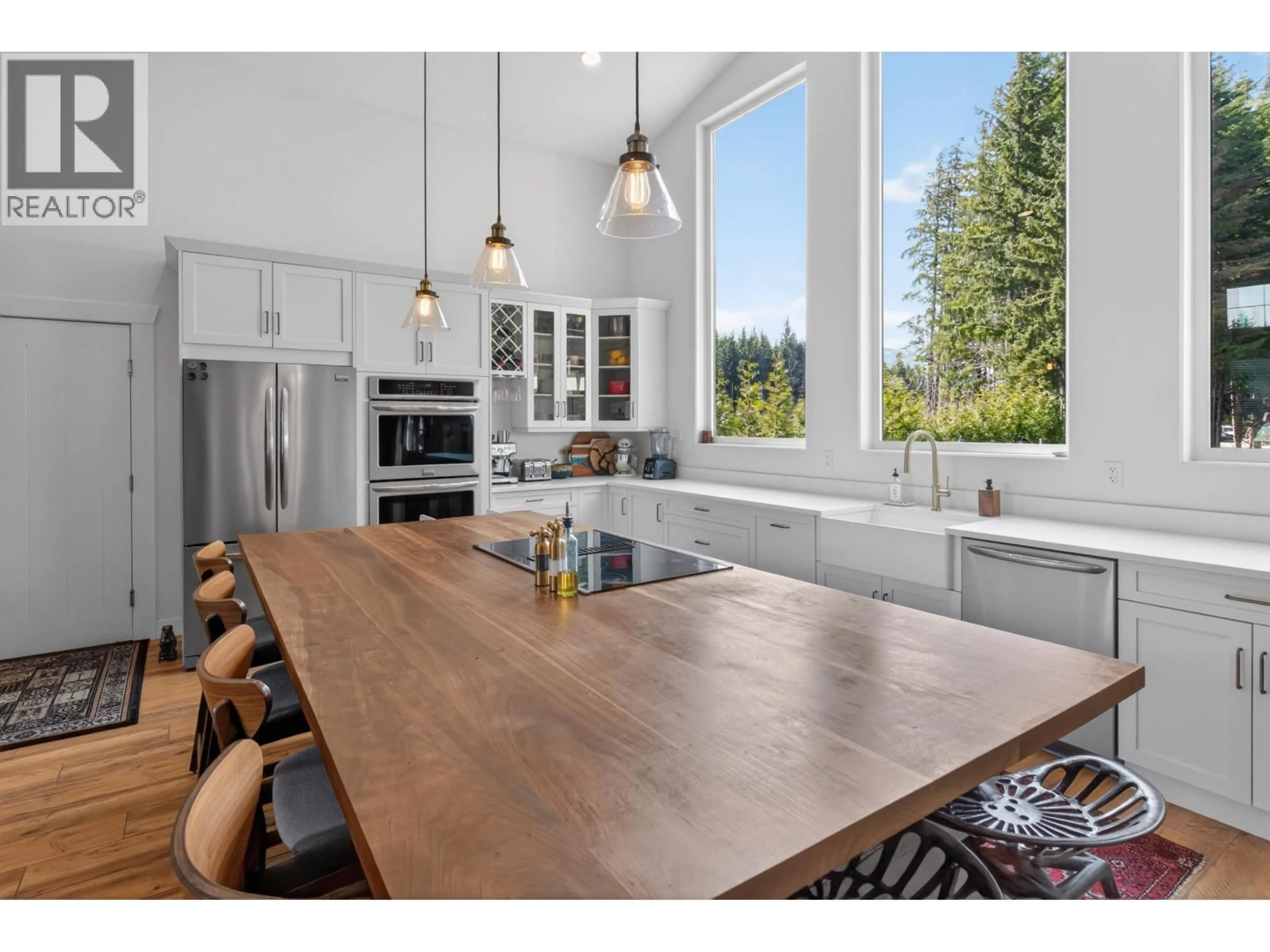 Open concept kitchen, unknown for 101 ELDERBERRY STREET, Kitimat British Columbia V8C0A9