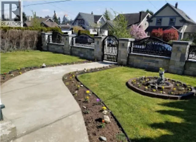1115 DUBLIN STREET, New Westminster 3