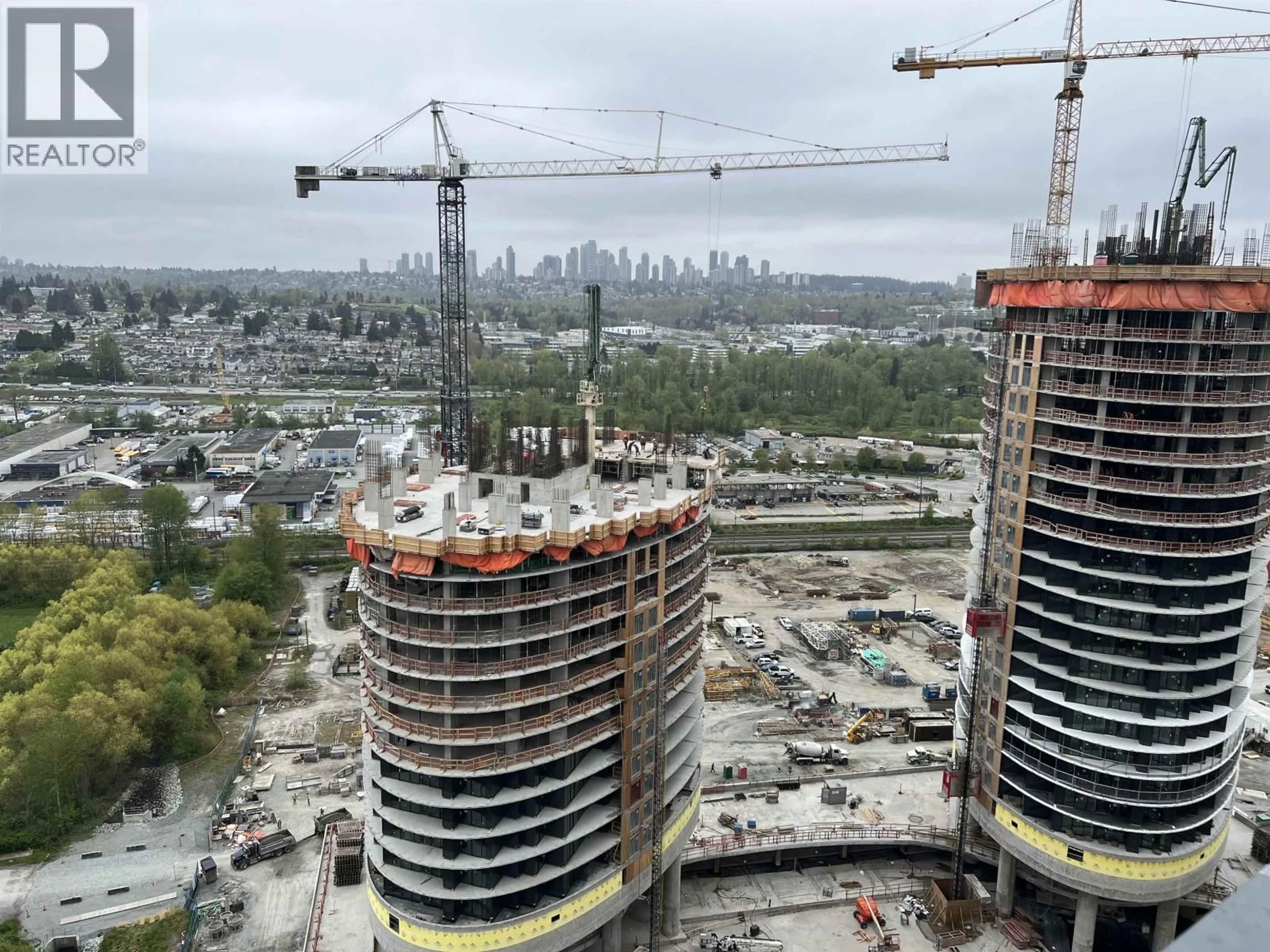 A pic of a room for 2110 - 4890 LOUGHEED HIGHWAY, Burnaby British Columbia V5C0N2