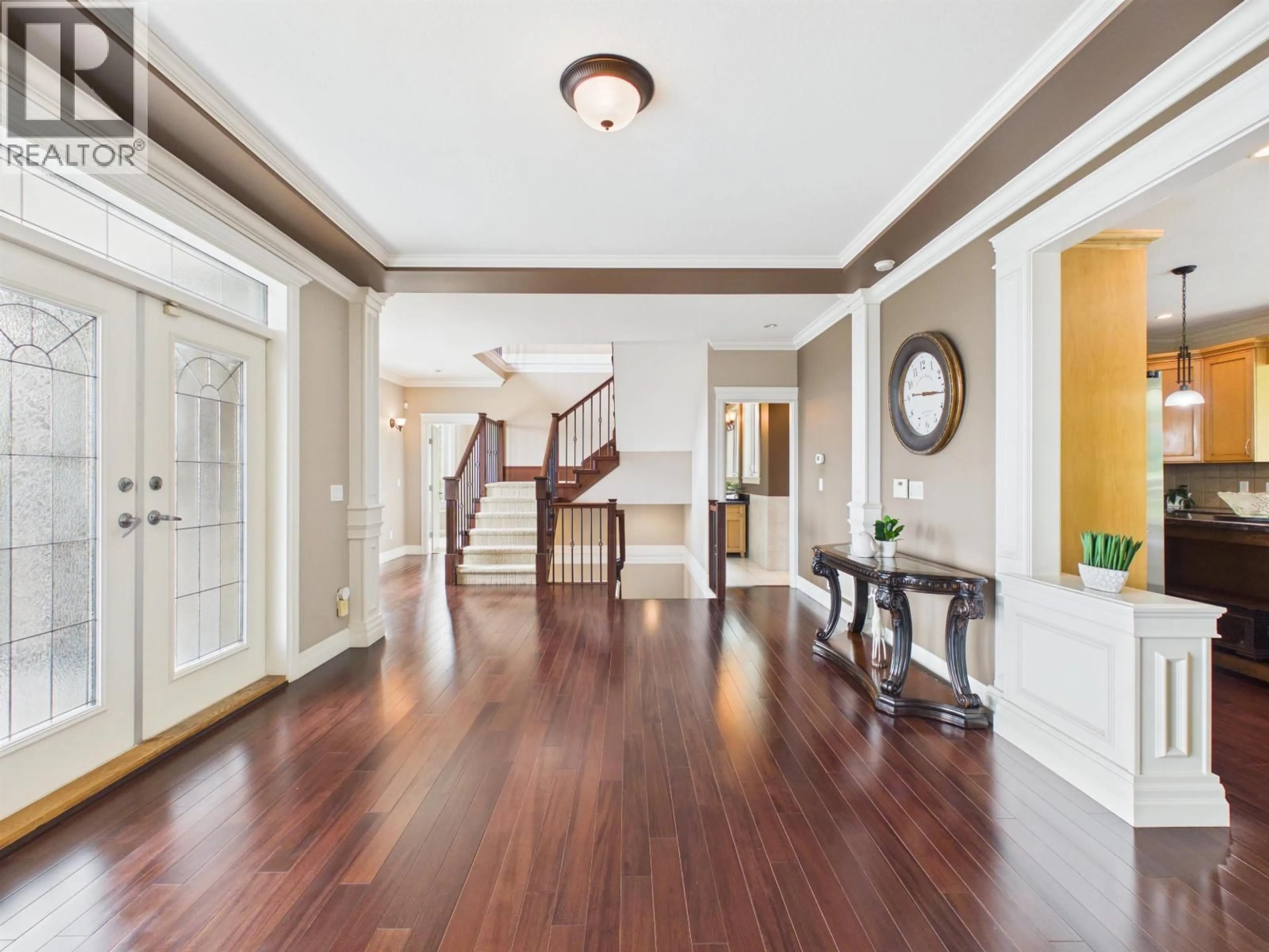 Indoor foyer for 2247 KAPTEY AVENUE, Coquitlam British Columbia V3K6C7