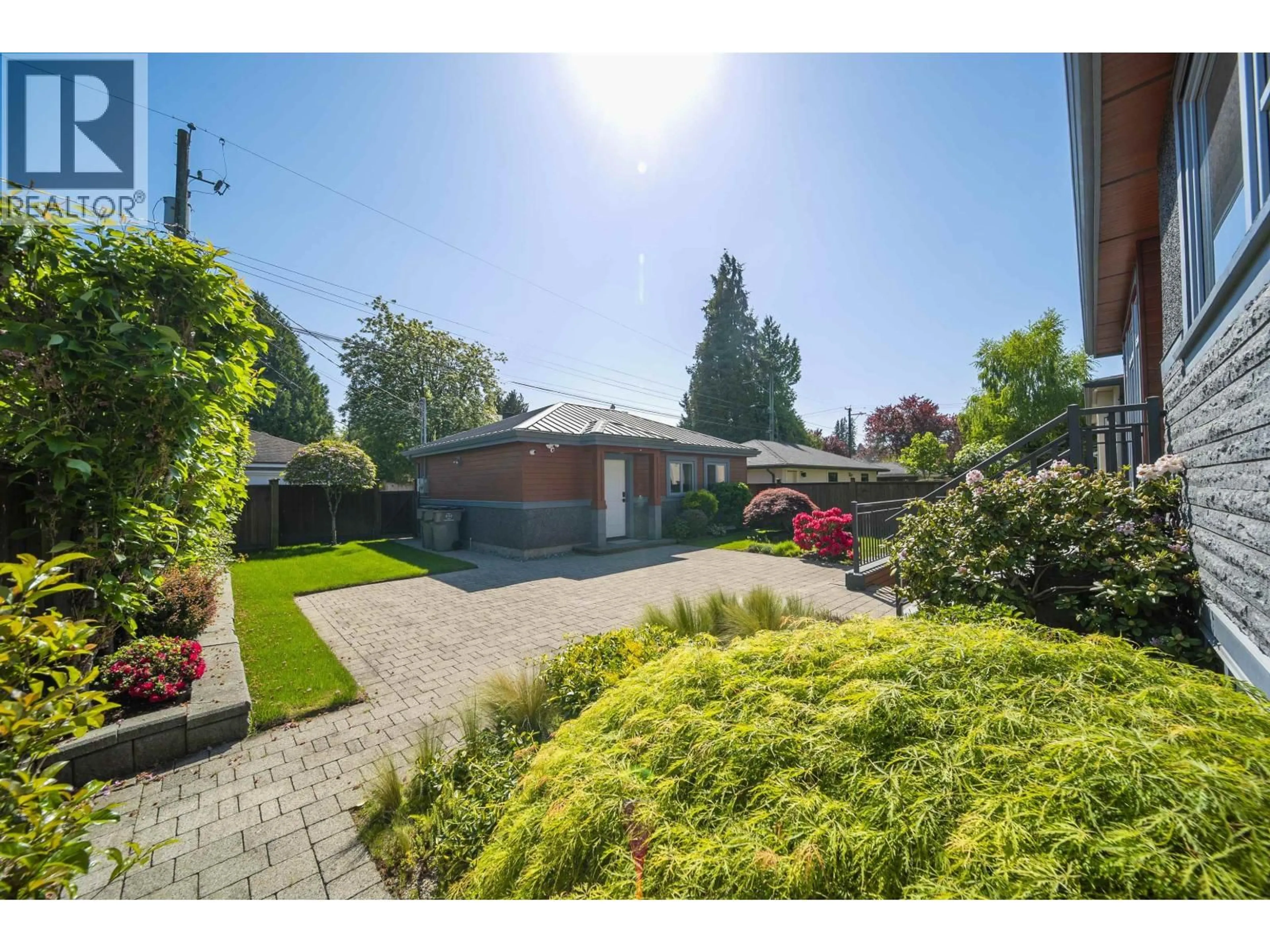 A pic from outside/outdoor area/front of a property/back of a property/a pic from drone, street for 2664 22 AVENUE, Vancouver British Columbia V6L1M2