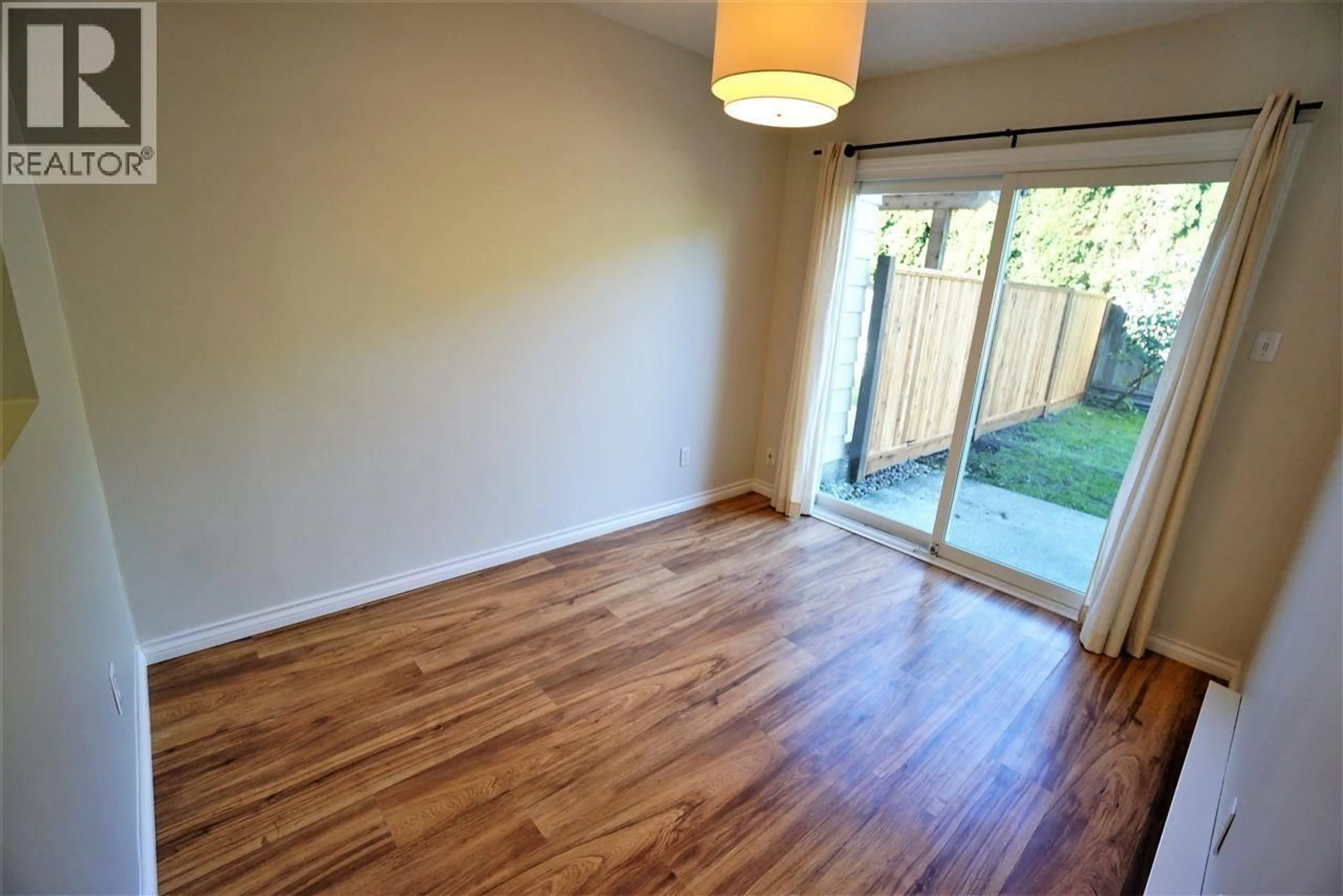 A pic of a room for 4191 TYSON PLACE, Richmond British Columbia V7C4T5