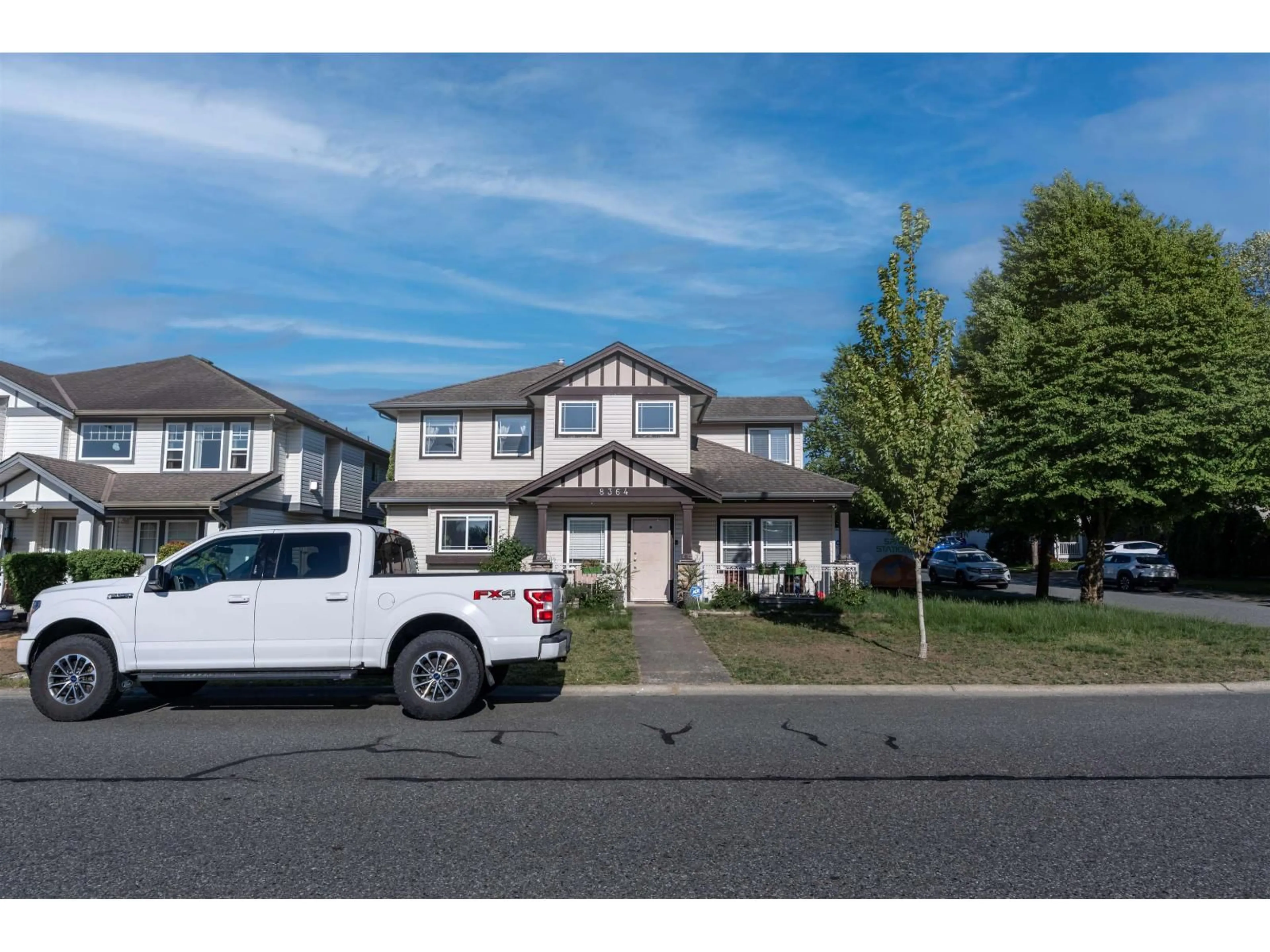 Home with vinyl exterior material, street for 8364 HARRIS STREET, Mission British Columbia V2V7R9