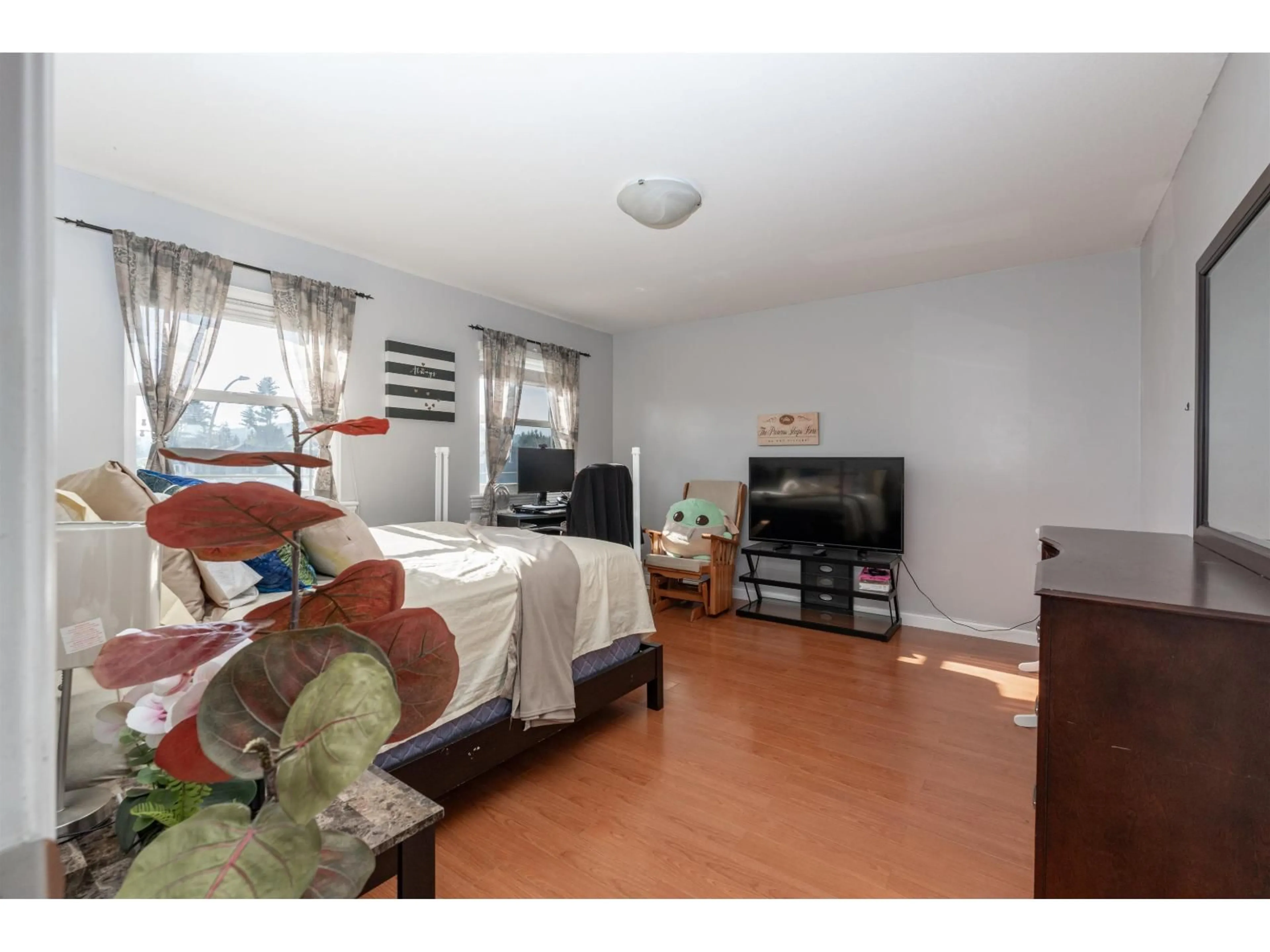 A pic of a room for 8364 HARRIS STREET, Mission British Columbia V2V7R9