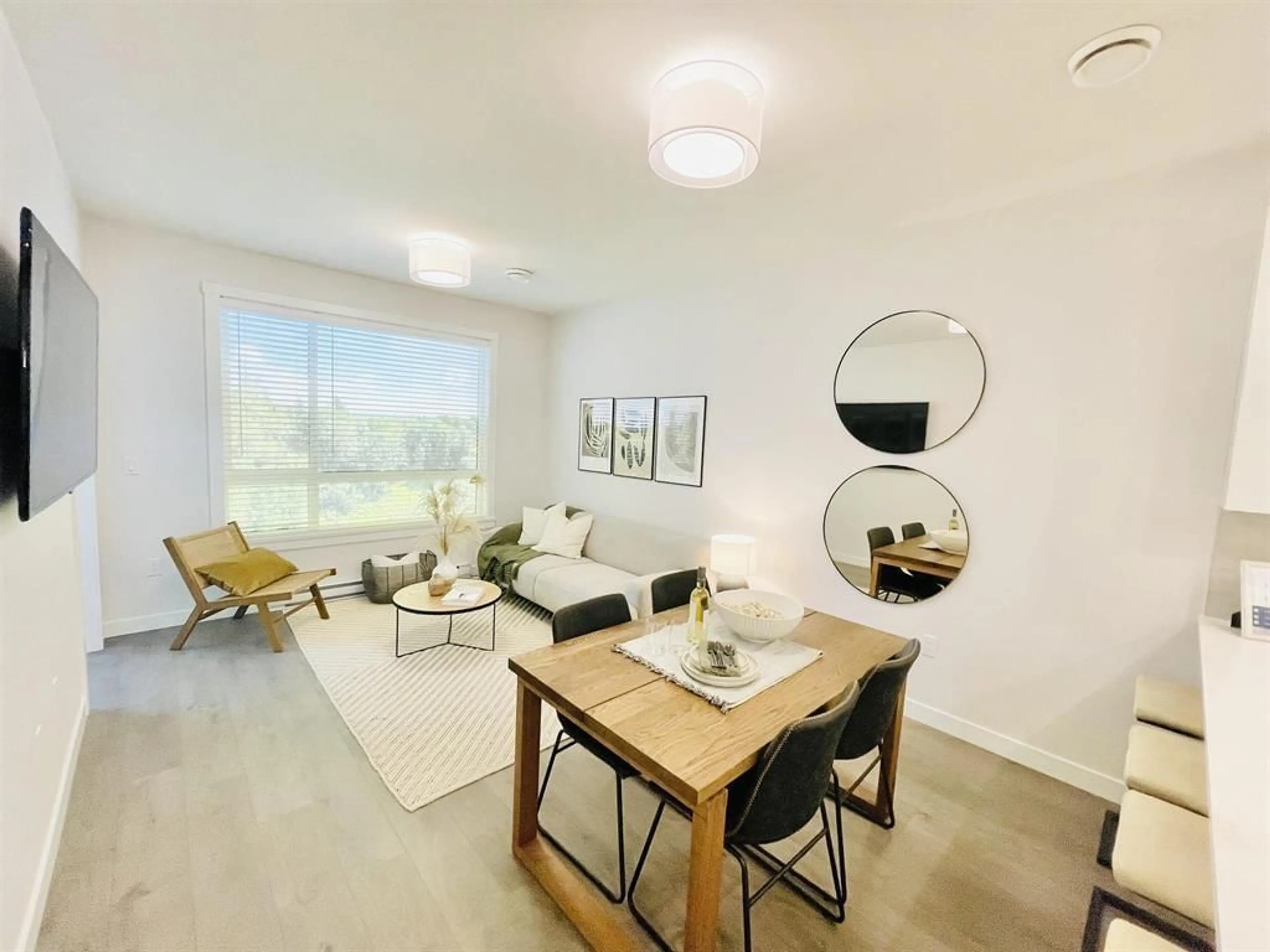 Living room with furniture, unknown for 601 - 7375 HORNE STREET, Mission British Columbia V2V6T8