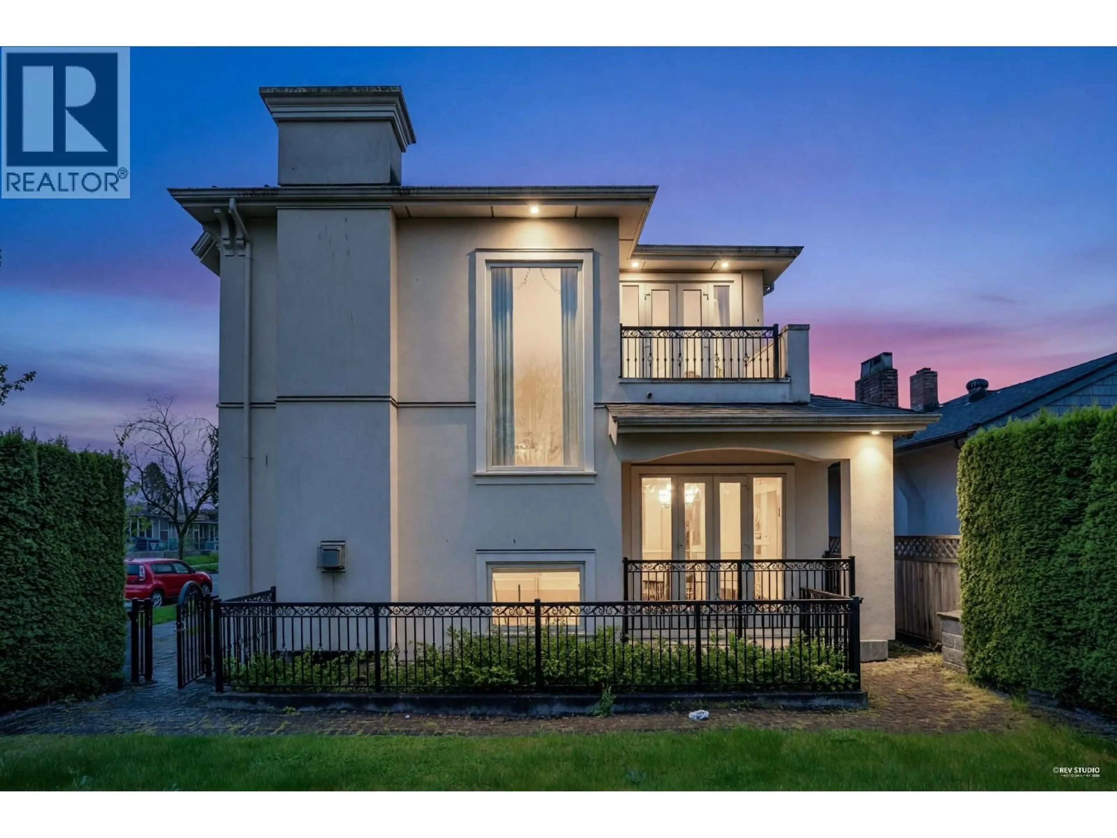 Home with brick exterior material, building for 3439 BALACLAVA STREET, Vancouver British Columbia V6L2S7