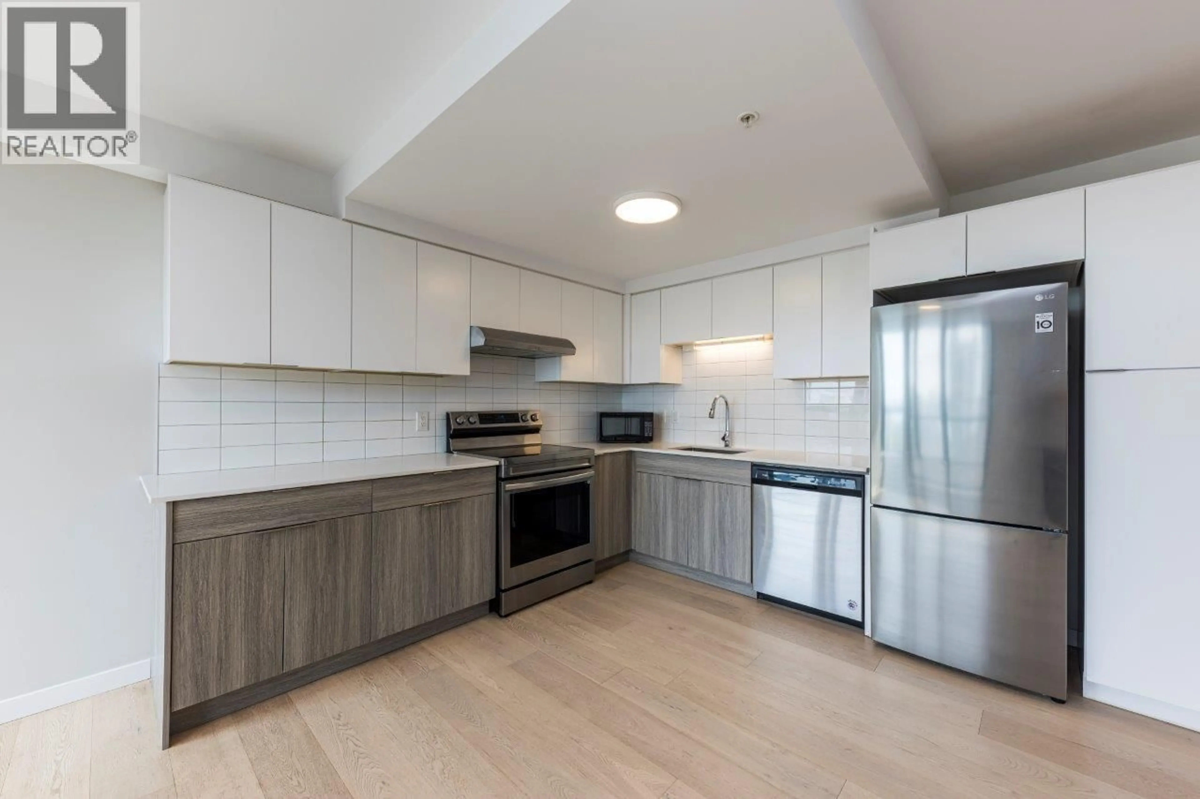 Open concept kitchen, unknown for 602 - 505 LONSDALE AVENUE, North Vancouver British Columbia V7M2G6