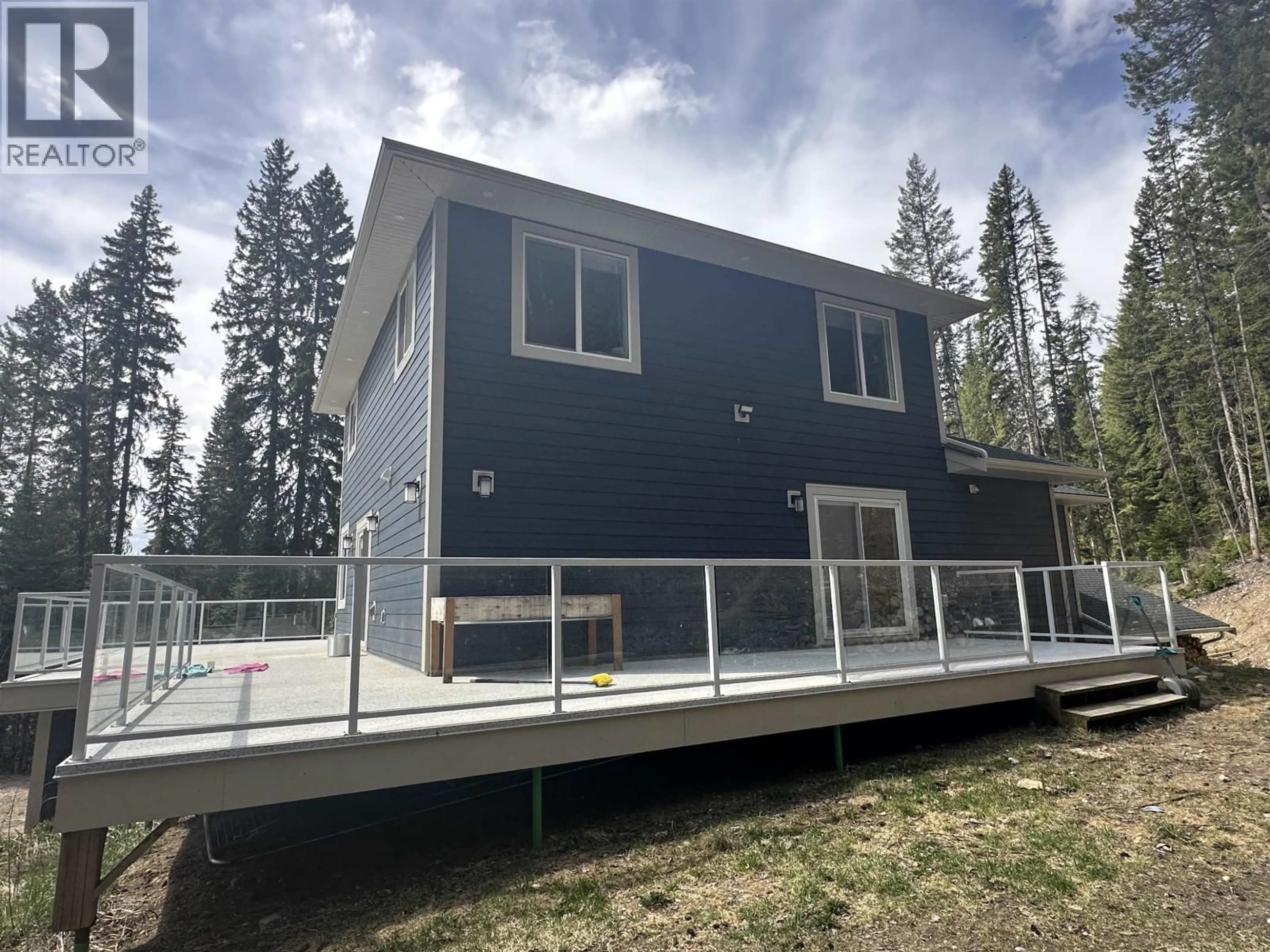 Home with vinyl exterior material, mountain view for 3350 HILLSIDE DRIVE, Prince George British Columbia V2K4Y6
