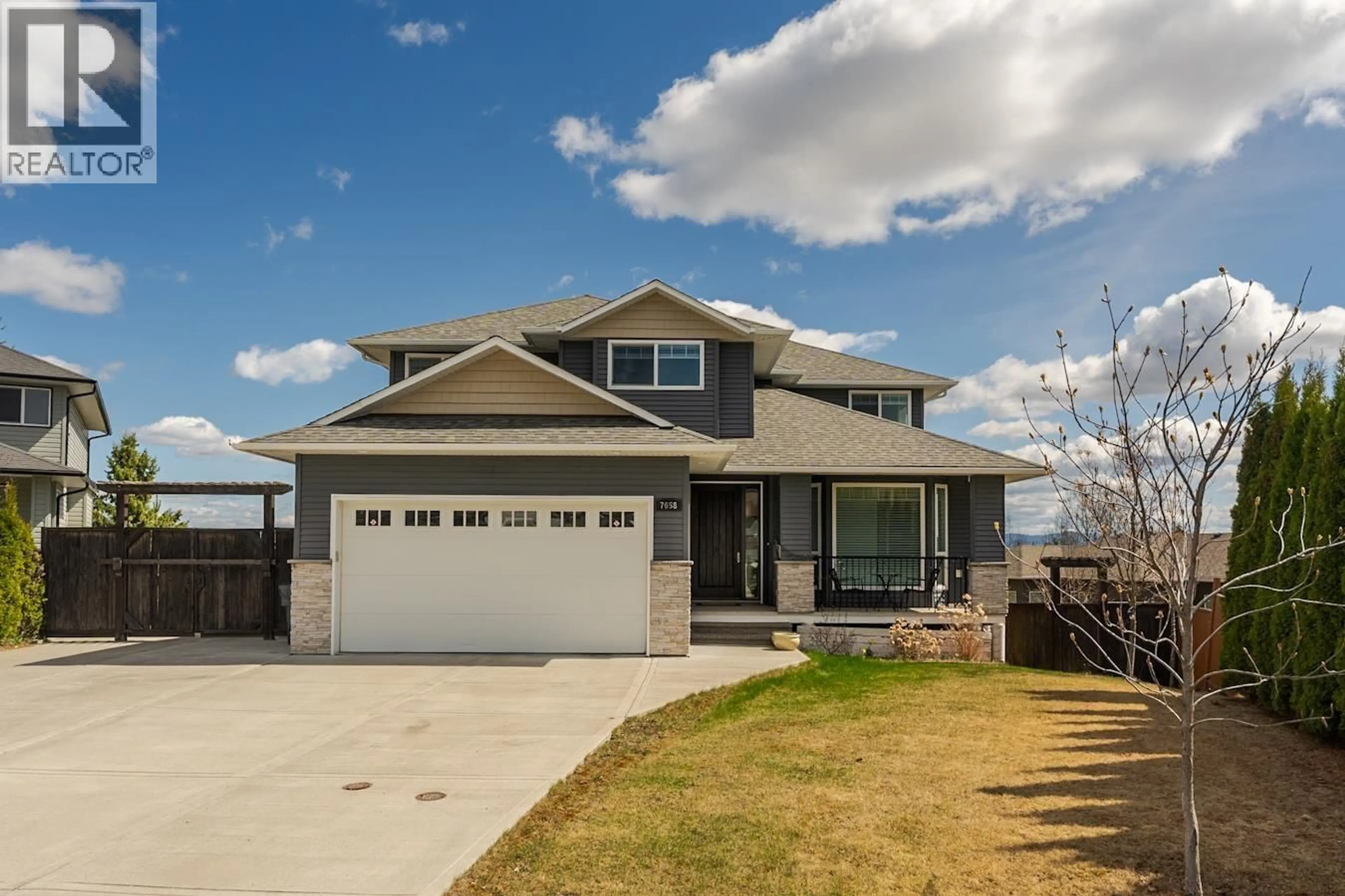 Home with vinyl exterior material, street for 7658 ST ANDREW PLACE, Prince George British Columbia V2N0B6