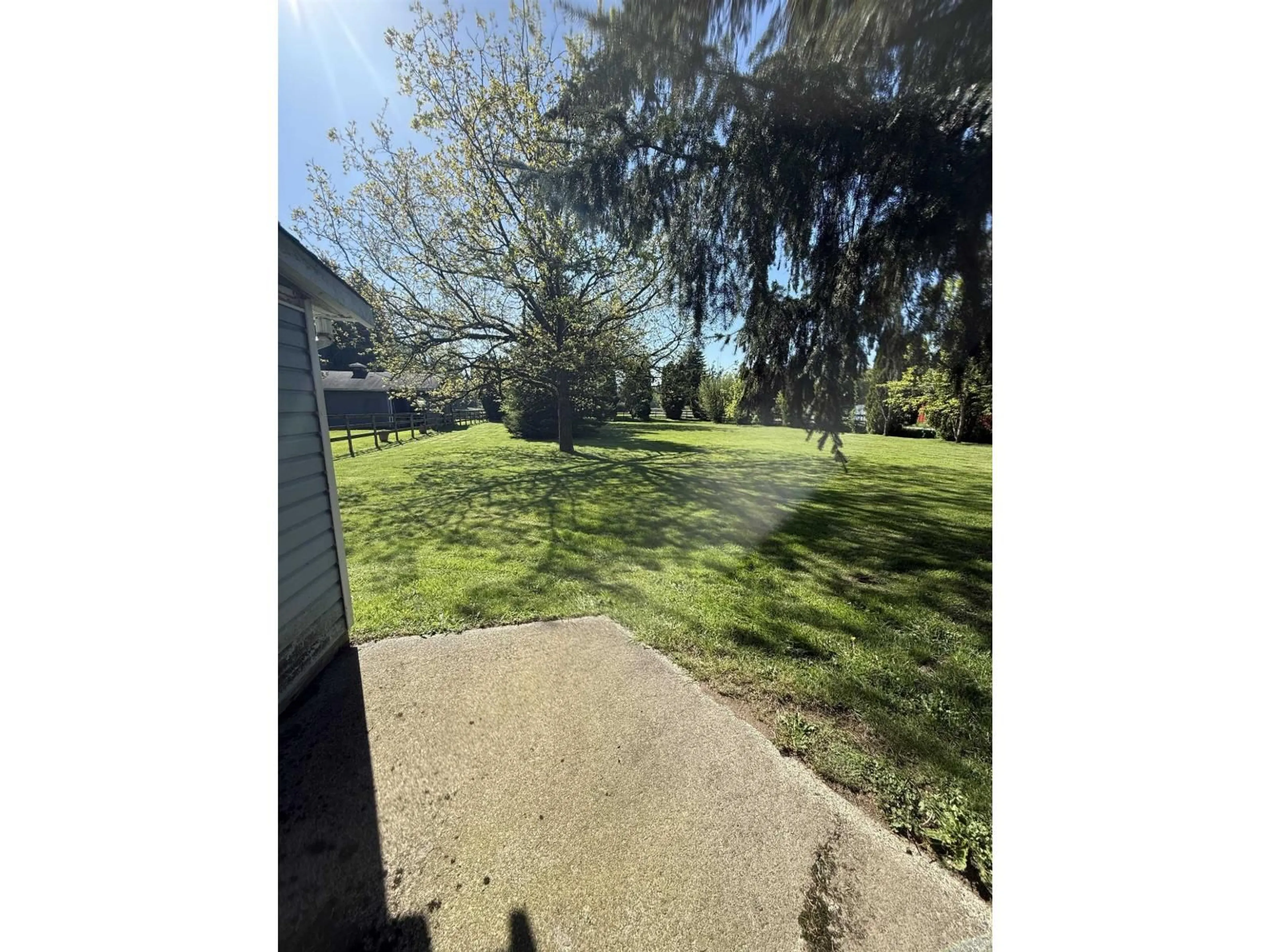 A pic from outside/outdoor area/front of a property/back of a property/a pic from drone, water/lake/river/ocean view for 3741 224 STREET STREET, Langley British Columbia V2Z2Z4