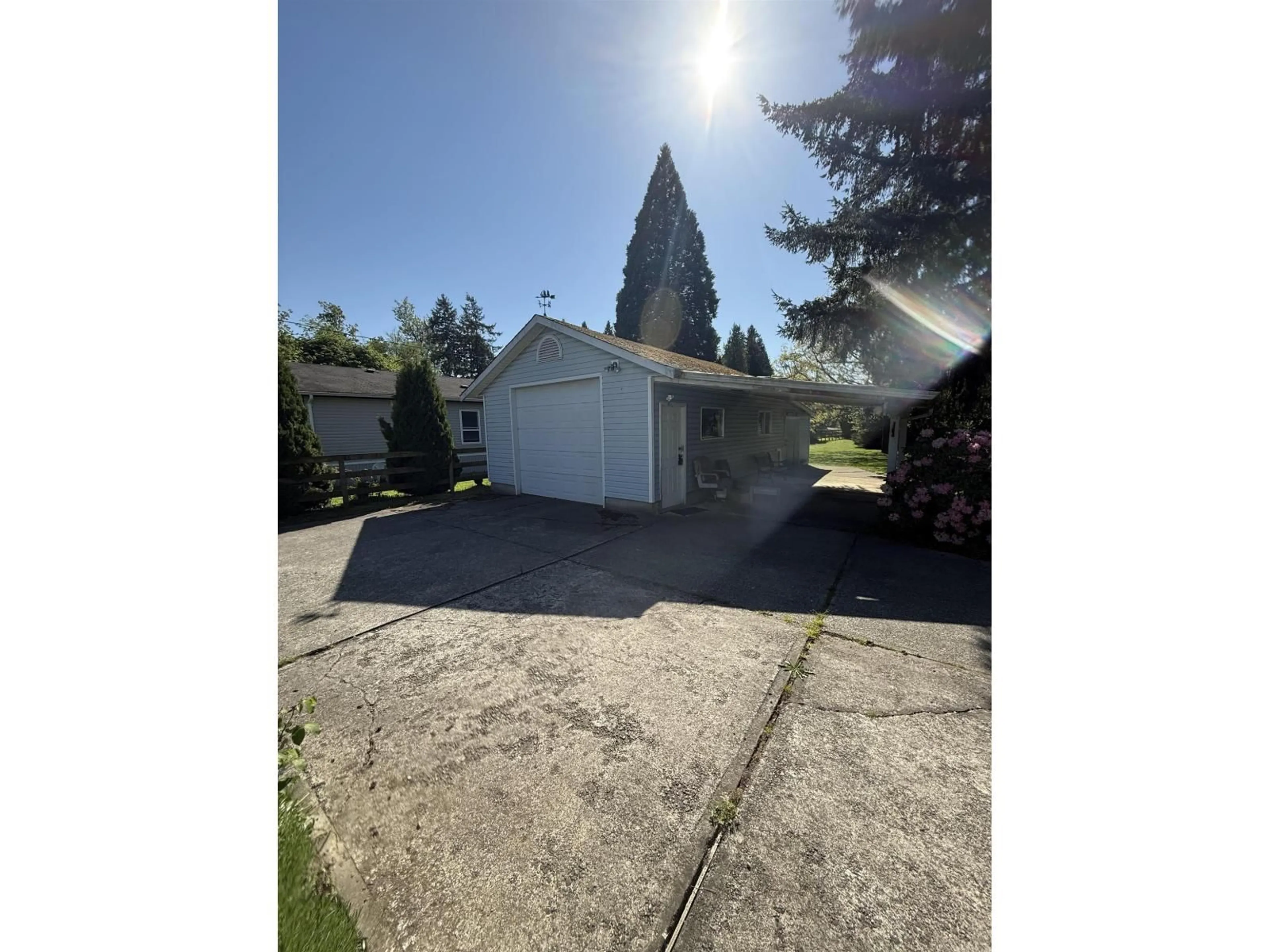 A pic from outside/outdoor area/front of a property/back of a property/a pic from drone, street for 3741 224 STREET STREET, Langley British Columbia V2Z2Z4