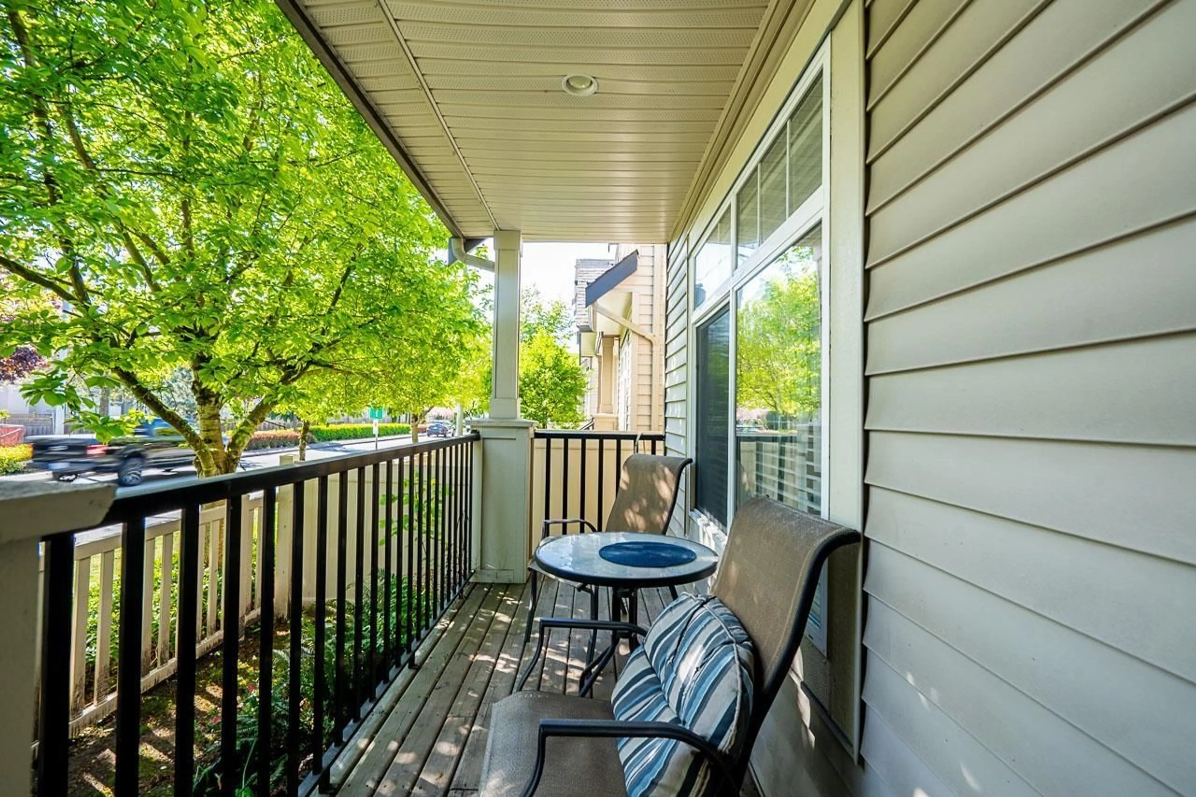 Patio, water/lake/river/ocean view for 38 - 6195 168 STREET, Surrey British Columbia V3S3X9