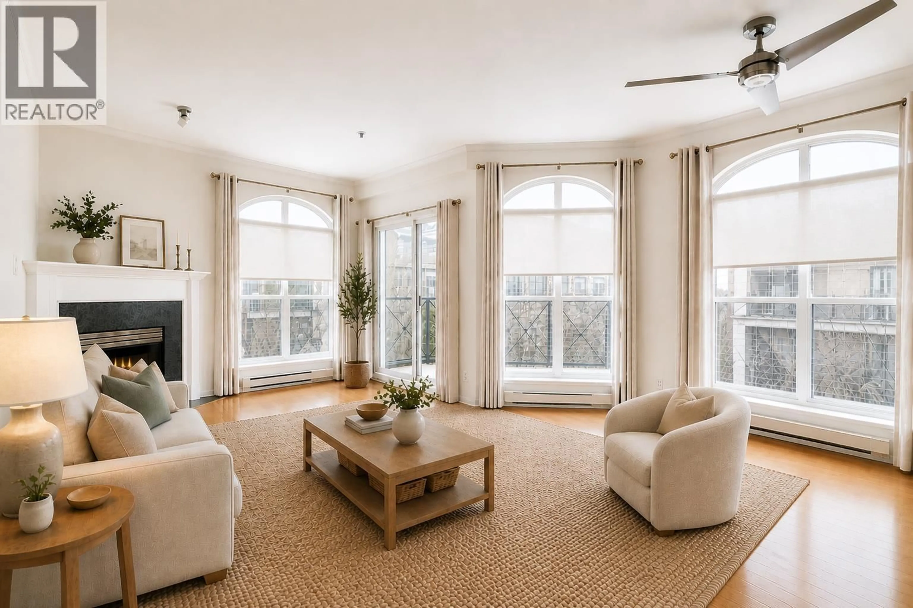 Living room with furniture, unknown for PH12 - 511 7TH AVENUE, Vancouver British Columbia V5Z4R2