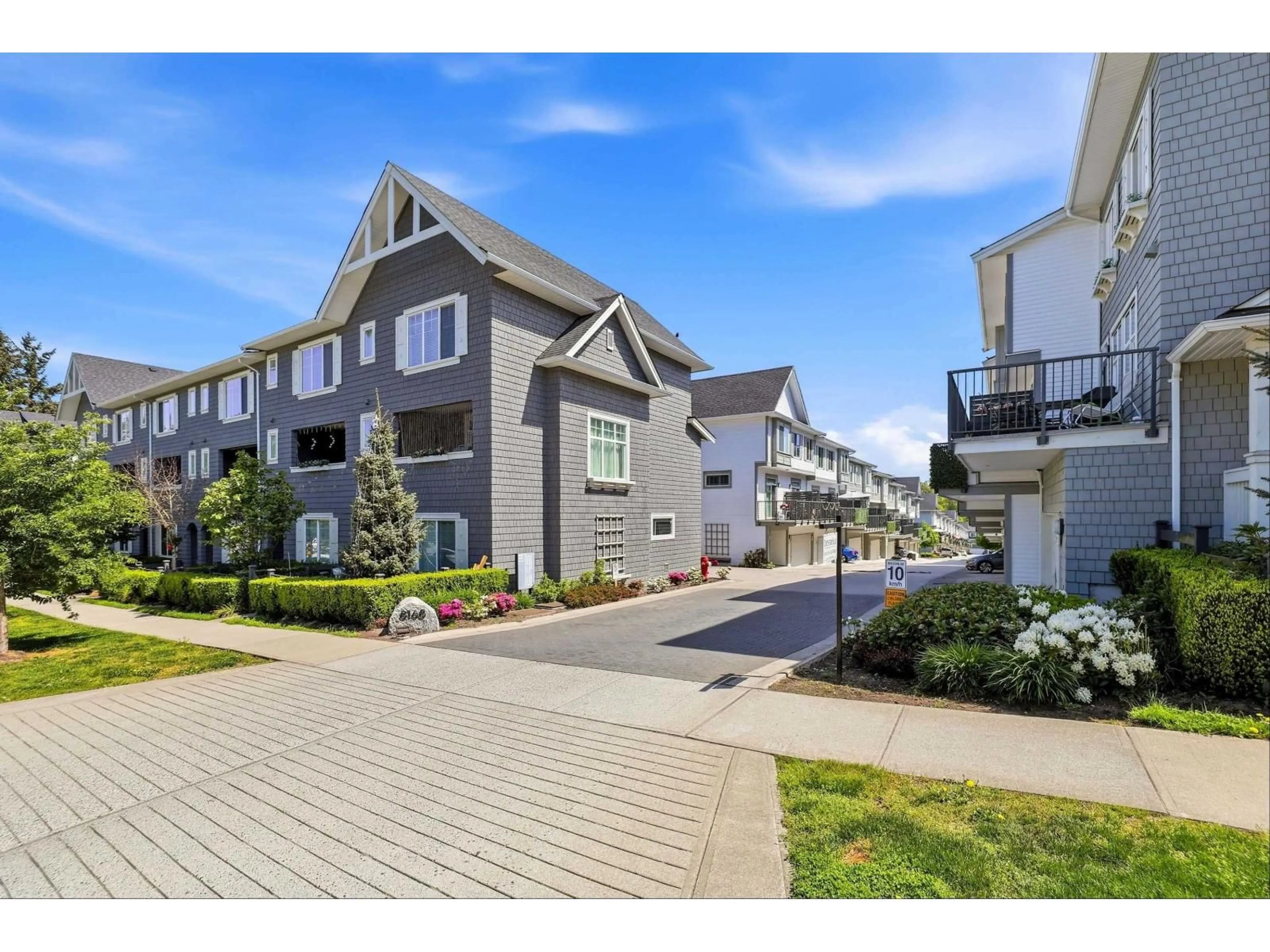 Unknown for 19 - 8168 136A STREET, Surrey British Columbia V3W2Z6