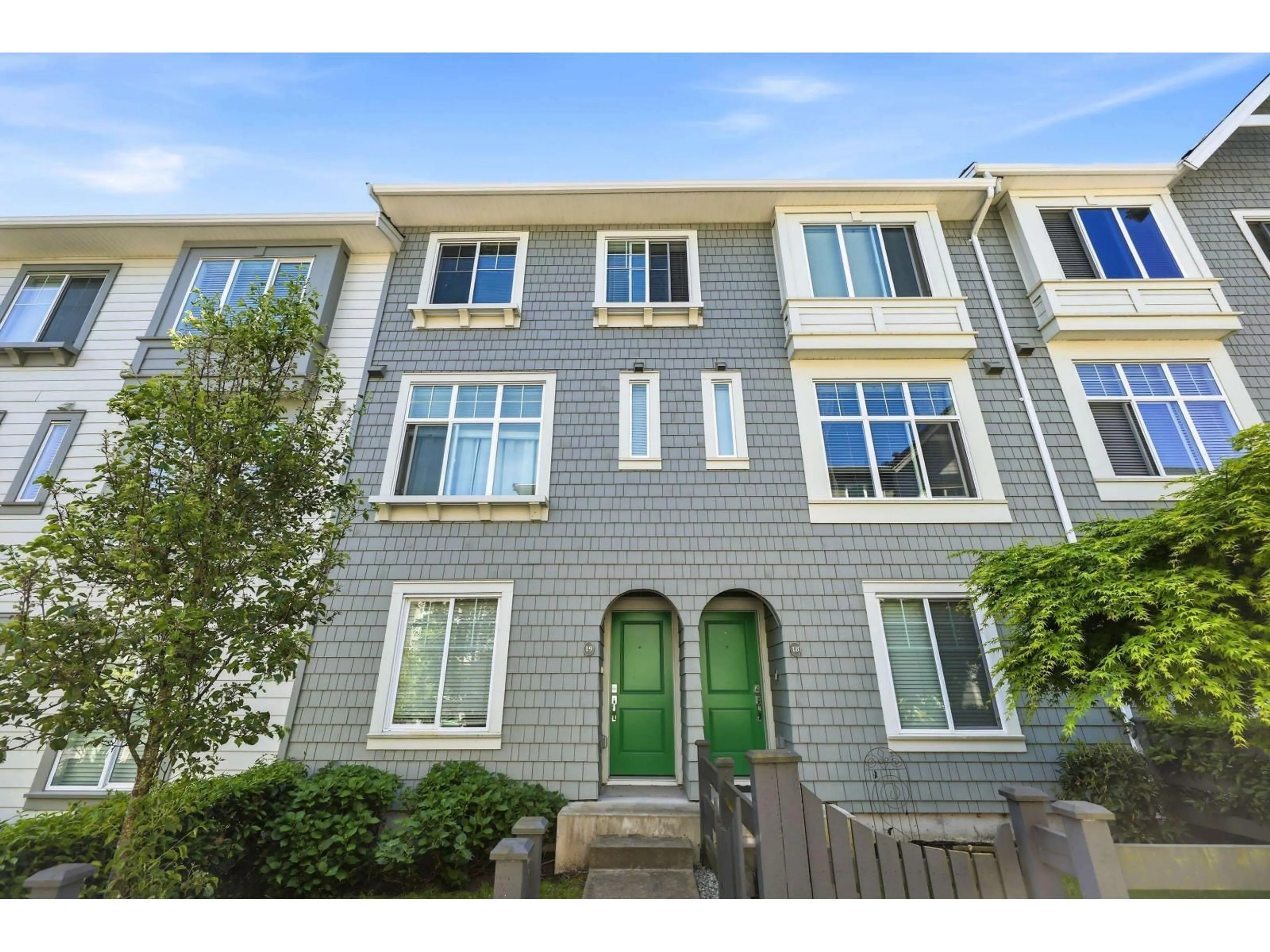 Unknown for 19 - 8168 136A STREET, Surrey British Columbia V3W2Z6