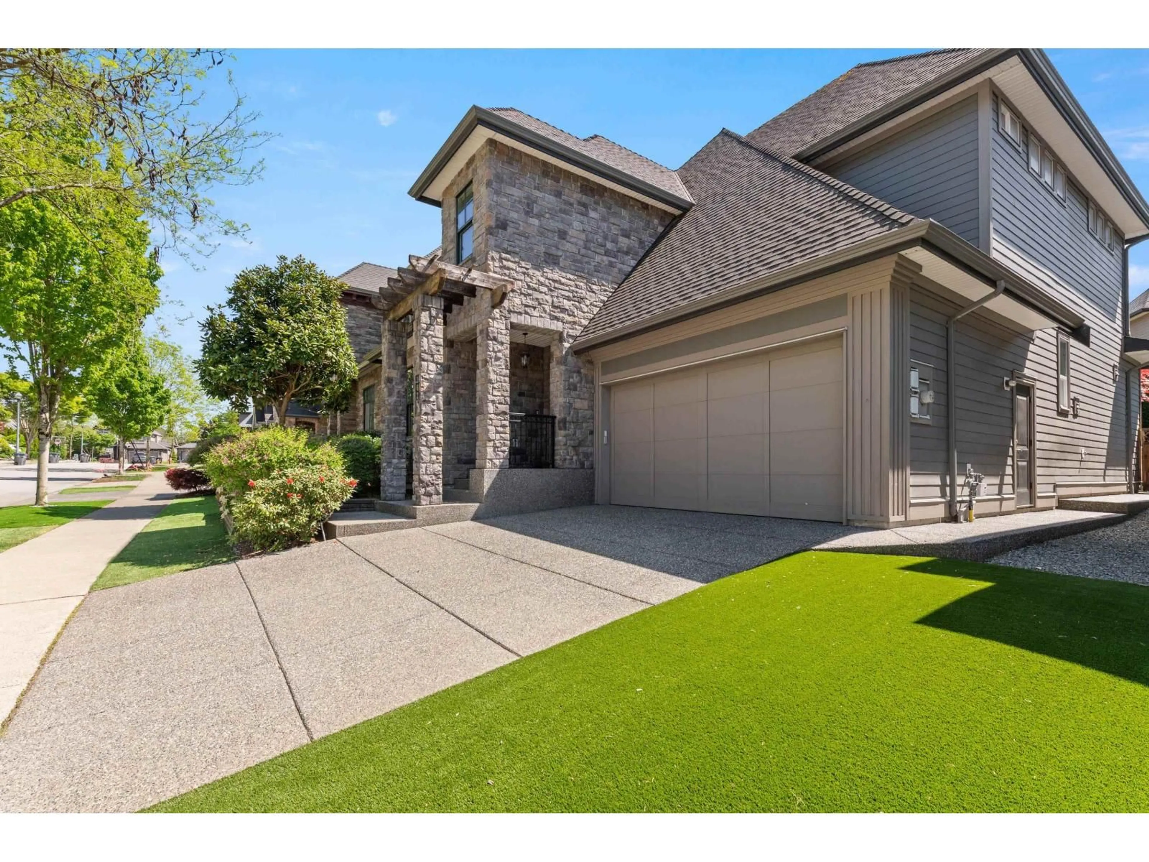 Unknown for 16254 26B AVENUE, Surrey British Columbia V3S6Z2