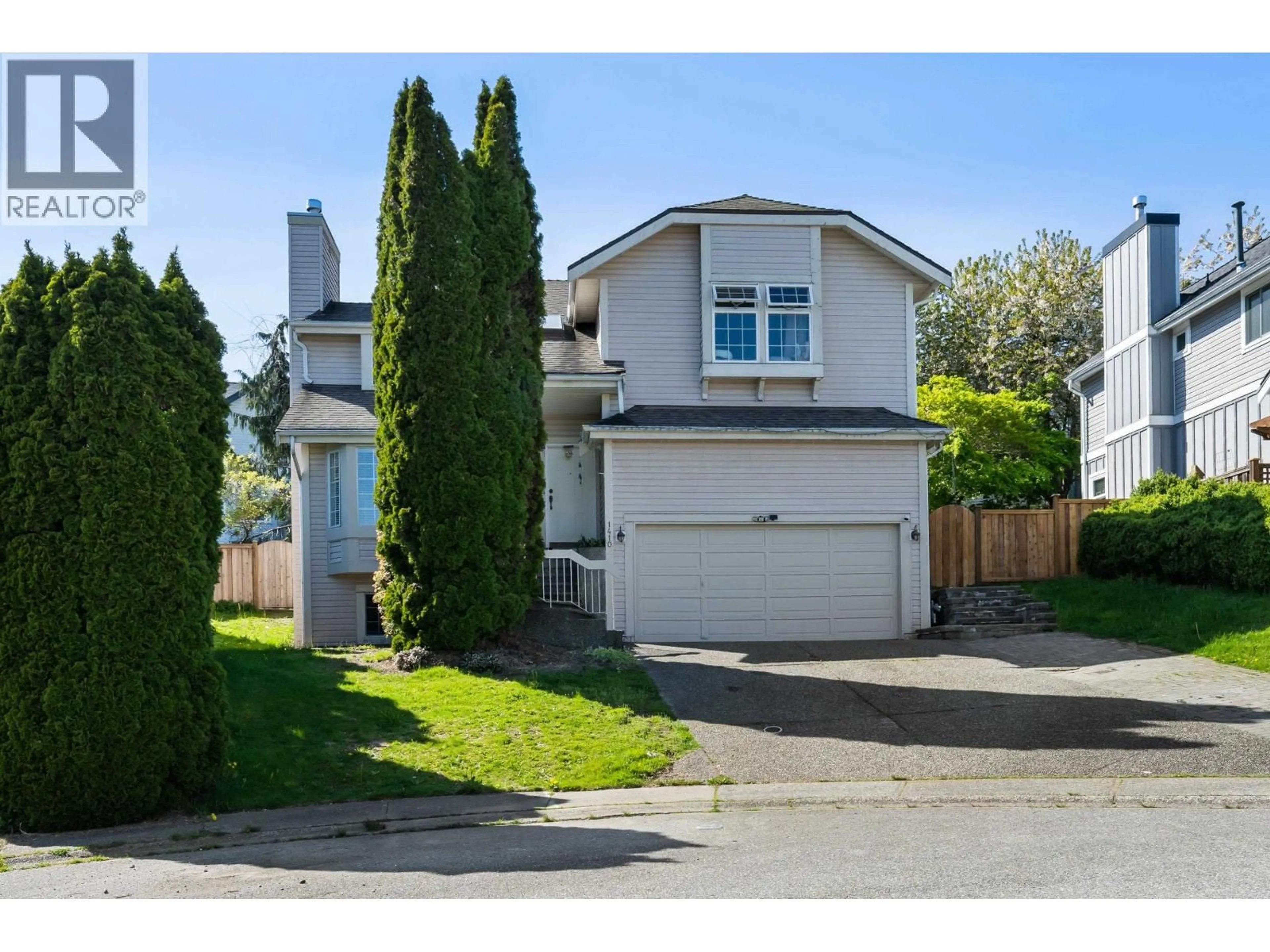 Home with vinyl exterior material, street for 1410 MOUNTAINVIEW COURT, Coquitlam British Columbia V3E2R9